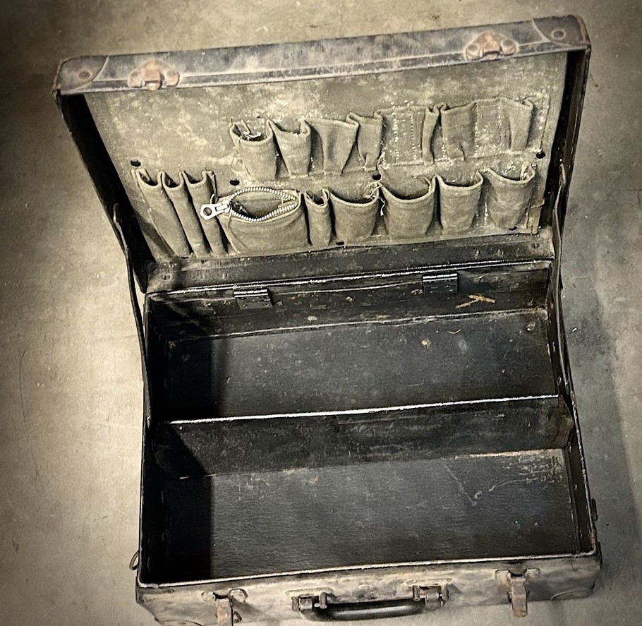 Vtg. Tool Box Case Suitcase Hardboard Chipboard Luggage with Leather handle