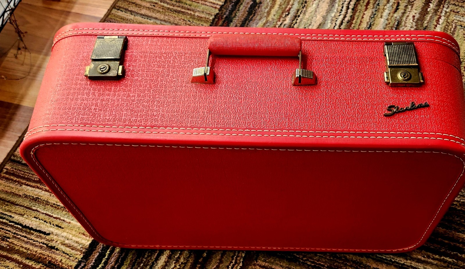Rare Vintage RETRO RED STARLINE SUITCASE With Feet 1950-60s Hippie End Table