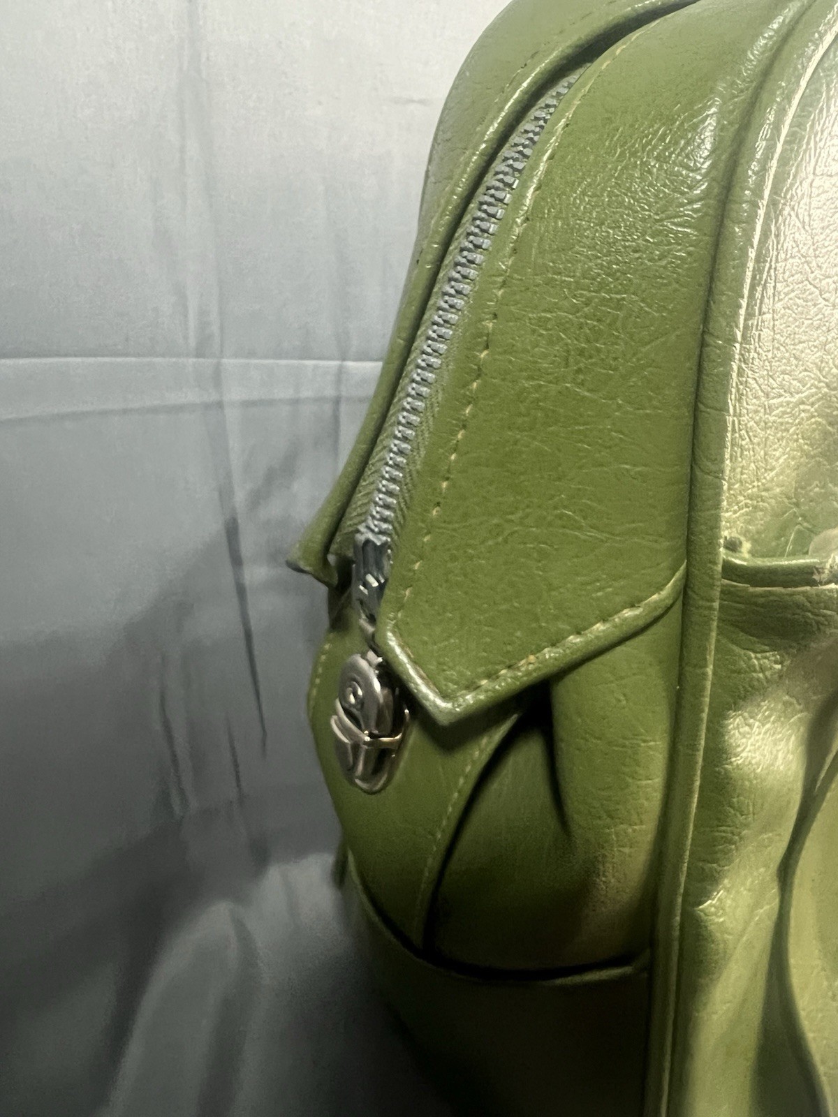 Vintage Samsonite Silhouette Denver, CO Green Zipper Carry-on Train Bag Handles