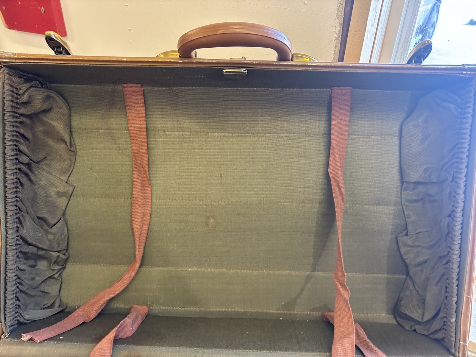 VTG Samsonite Streamlite Hard Suitcase Luggage Brown Tan 21″ x 13”x 7 1/2″ 🔥