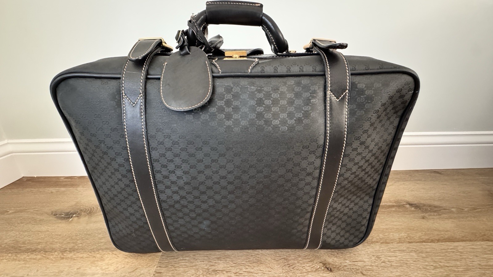 Gucci GG Luggage Authentic Monogram Canvas Excellent Condition Chocolate Brown