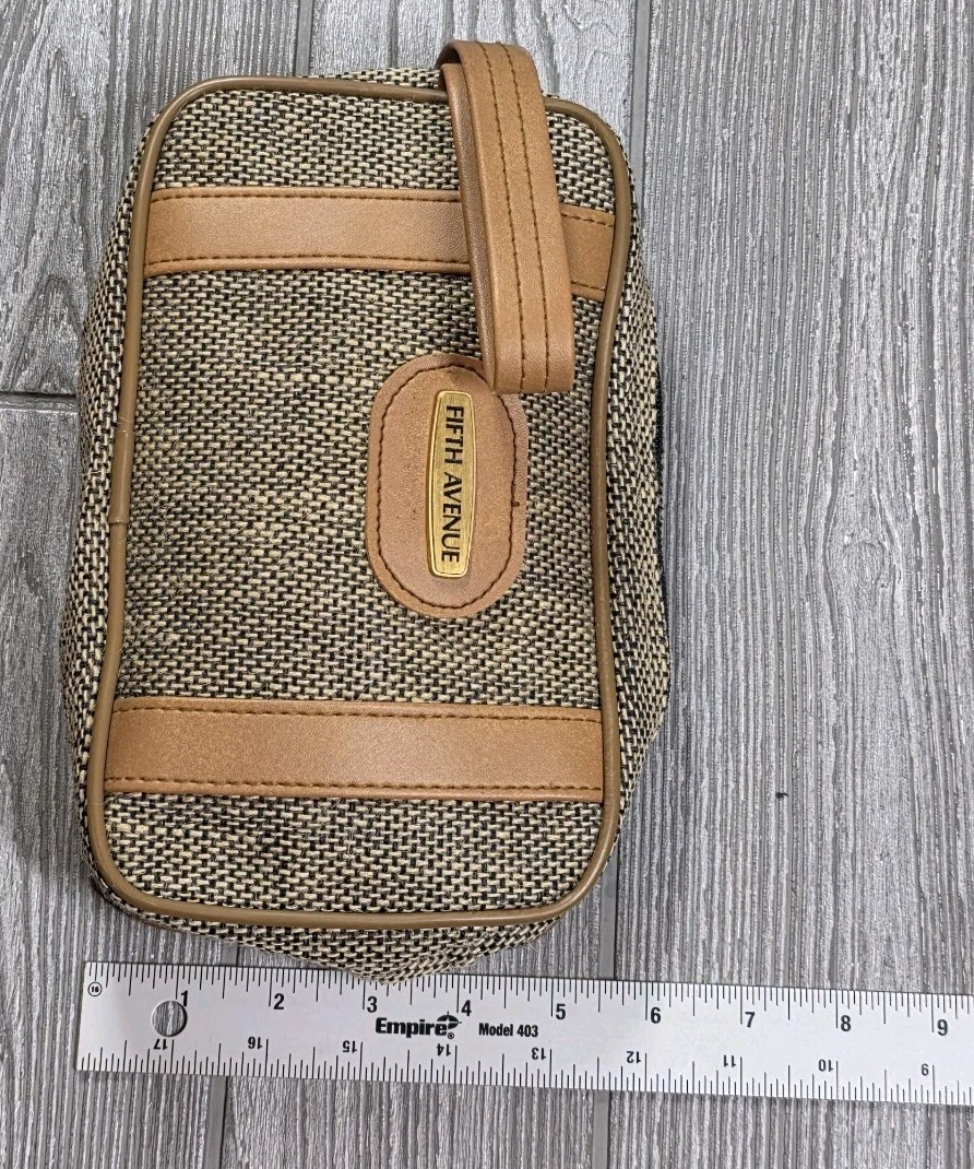 Vintage Fifth Avenue DOPP Kit Bag Make Up Bag Travel Bag Tweed Plaid