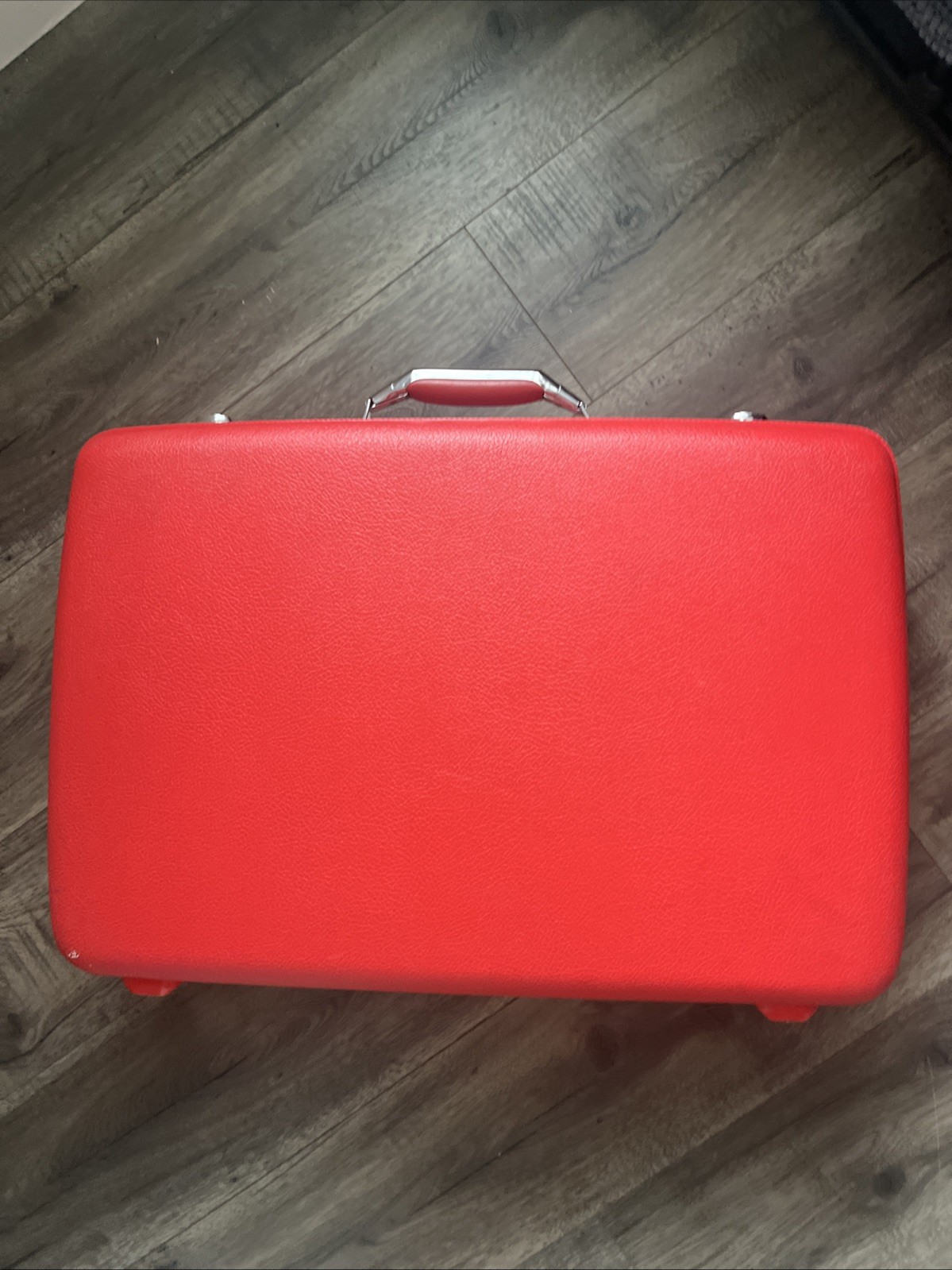 American Tourister Tiara Red Hard Shell Suitcase Luggage VTG 1960’s (no key)