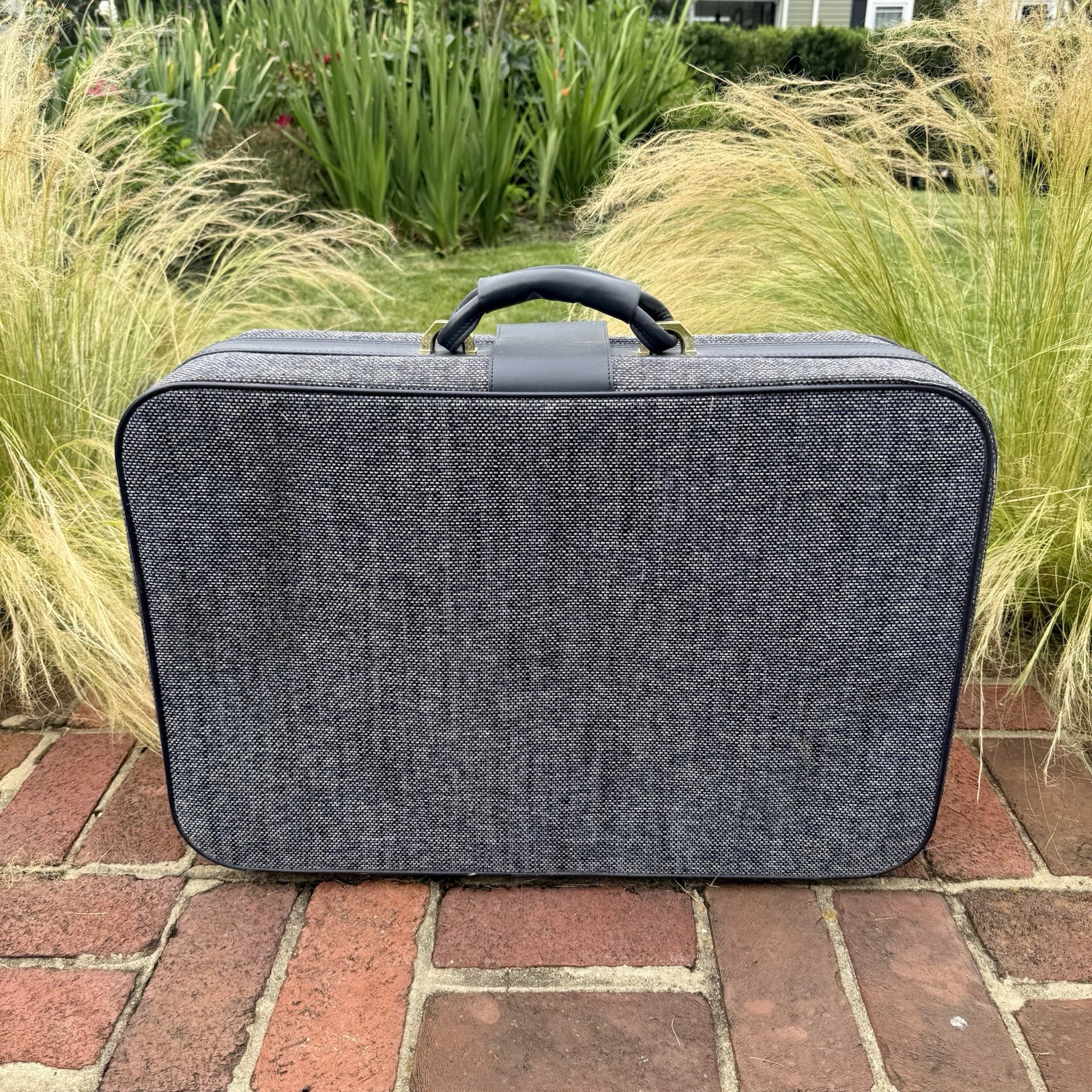 Vintage Luggage AMERICAN TOURISTER 4-Piece Nesting Set, Grey Tweed – NICE!!!