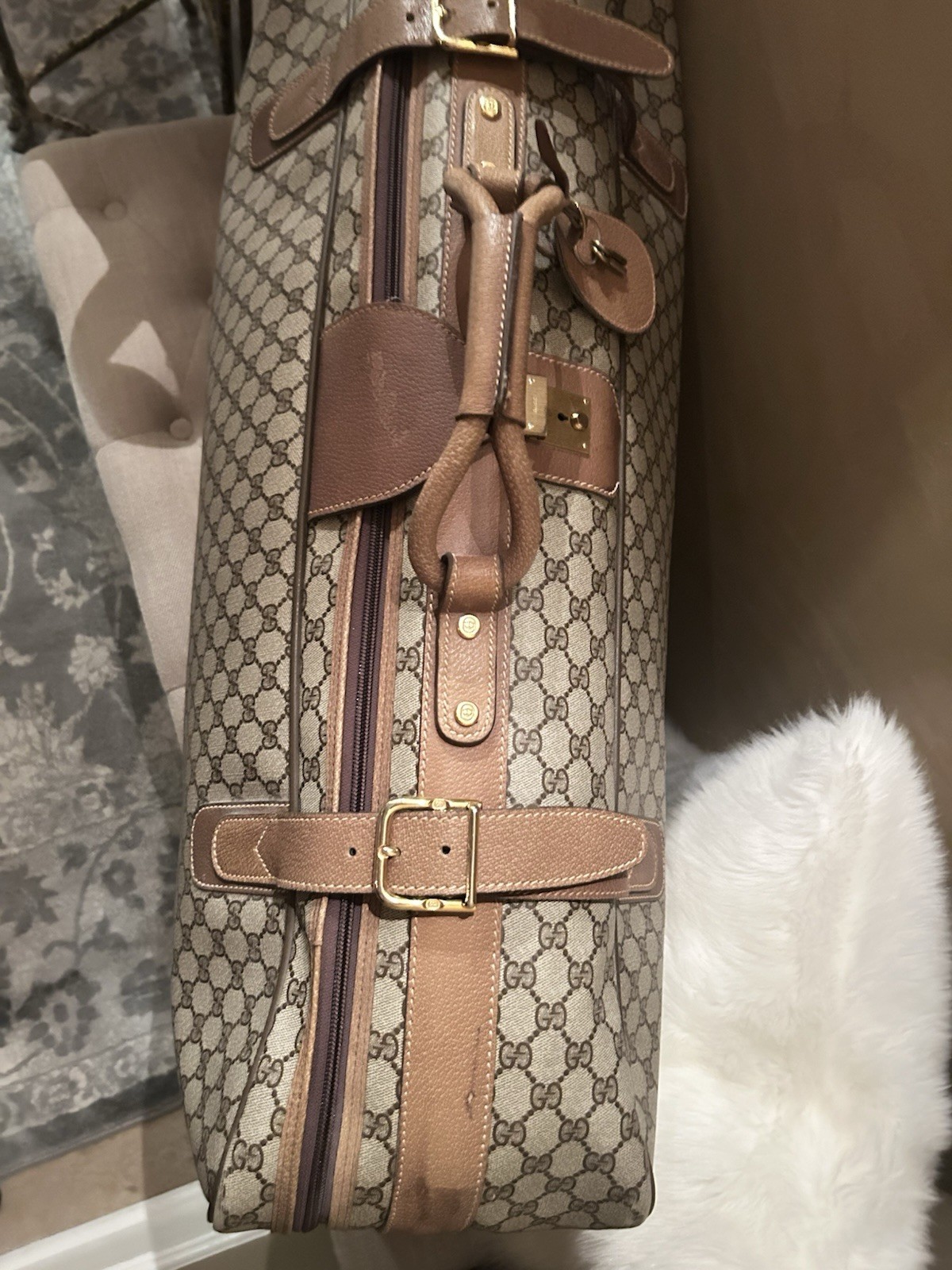 Gucci Vintage GG Supreme Travel Bag Rare Collectible.