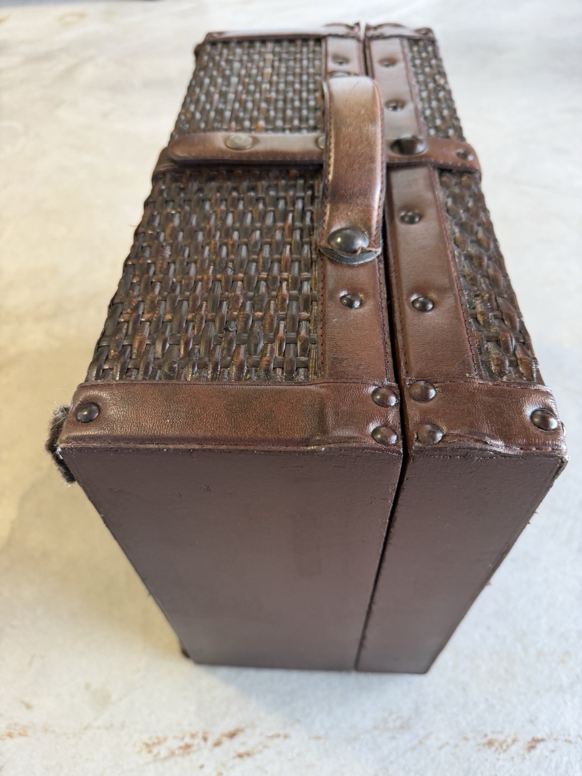 Vintage Style Woven Wicker Luggage Carry On Suitcase Decor Accent