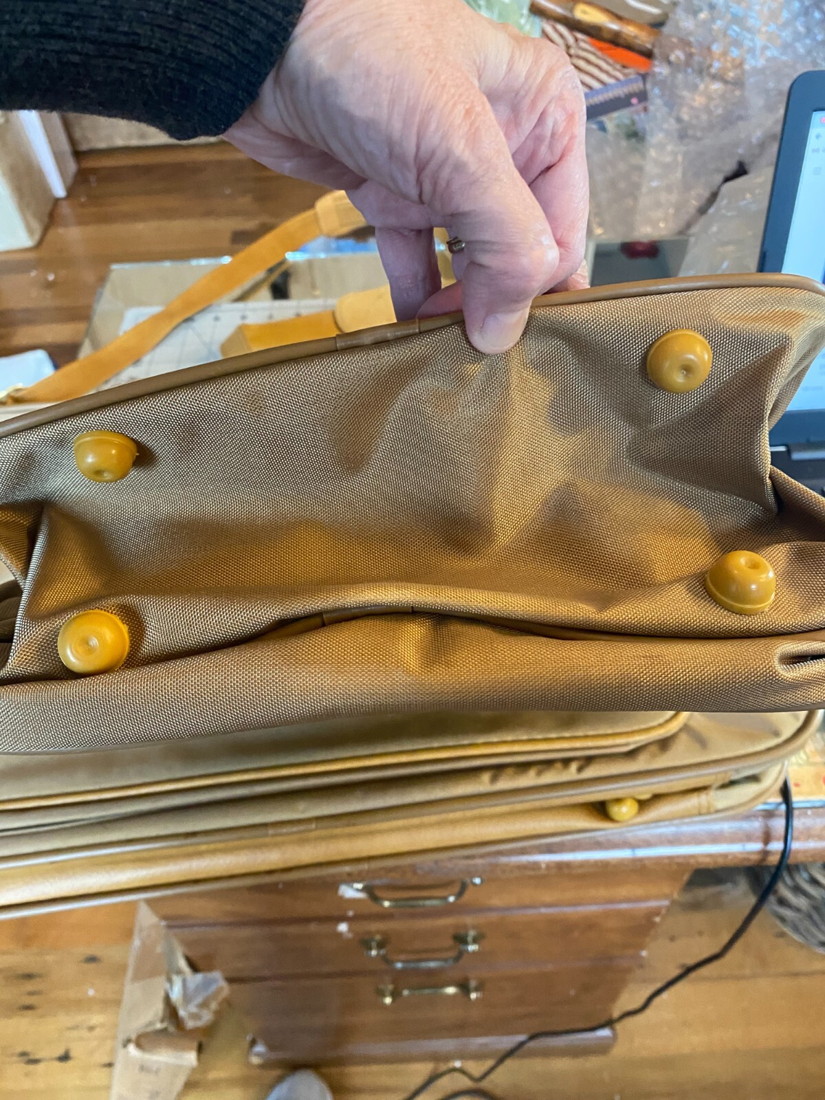Samsonite Vintage Retro Shoulder Carry On Luggage Set Of 2 Has Original Box