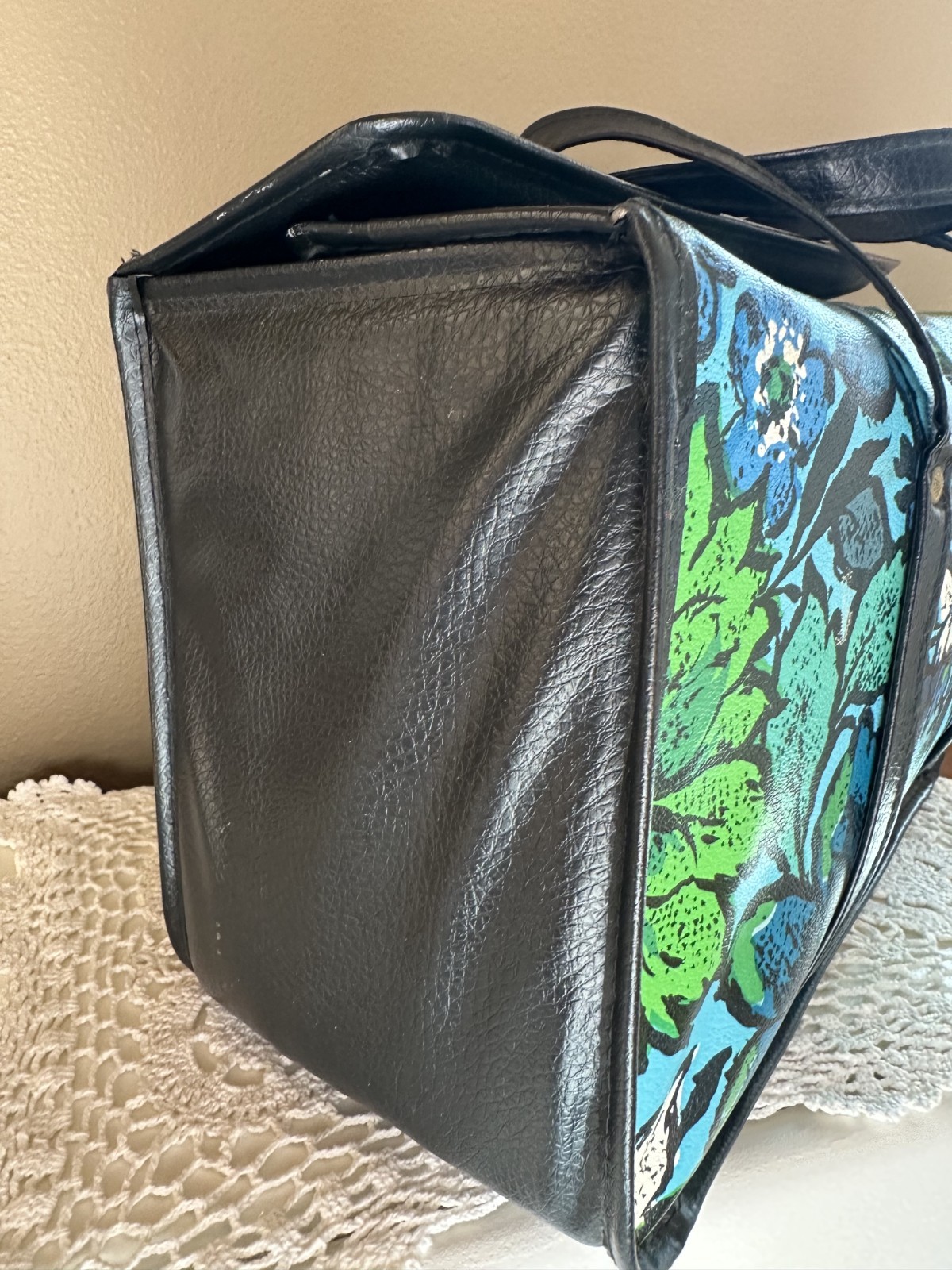 Vintage Floral Travel weekender bag