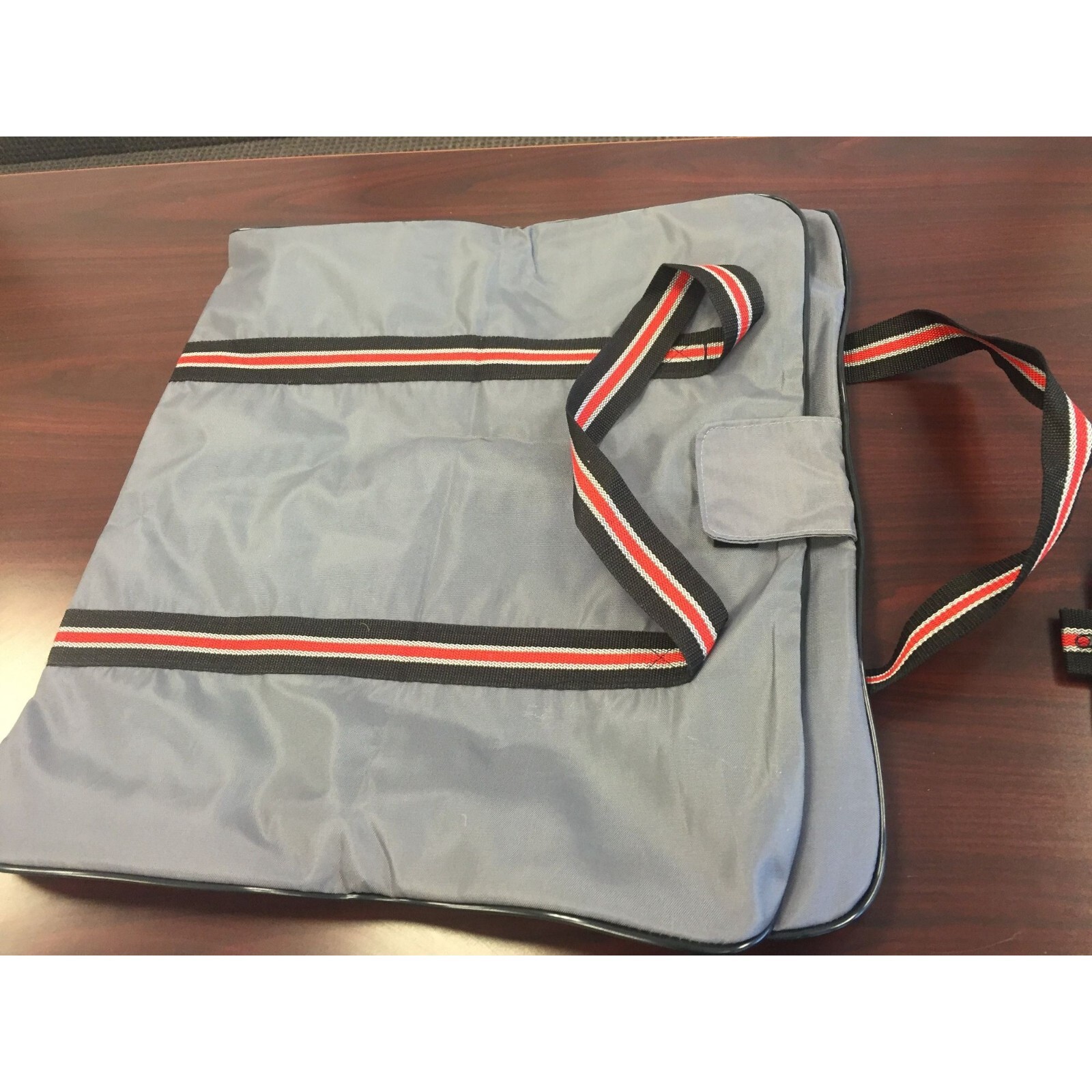 Vtg 5 Piece Nylon Luggage Set 5 Different Sizes All Lay Flat 1 Hanging Clothing