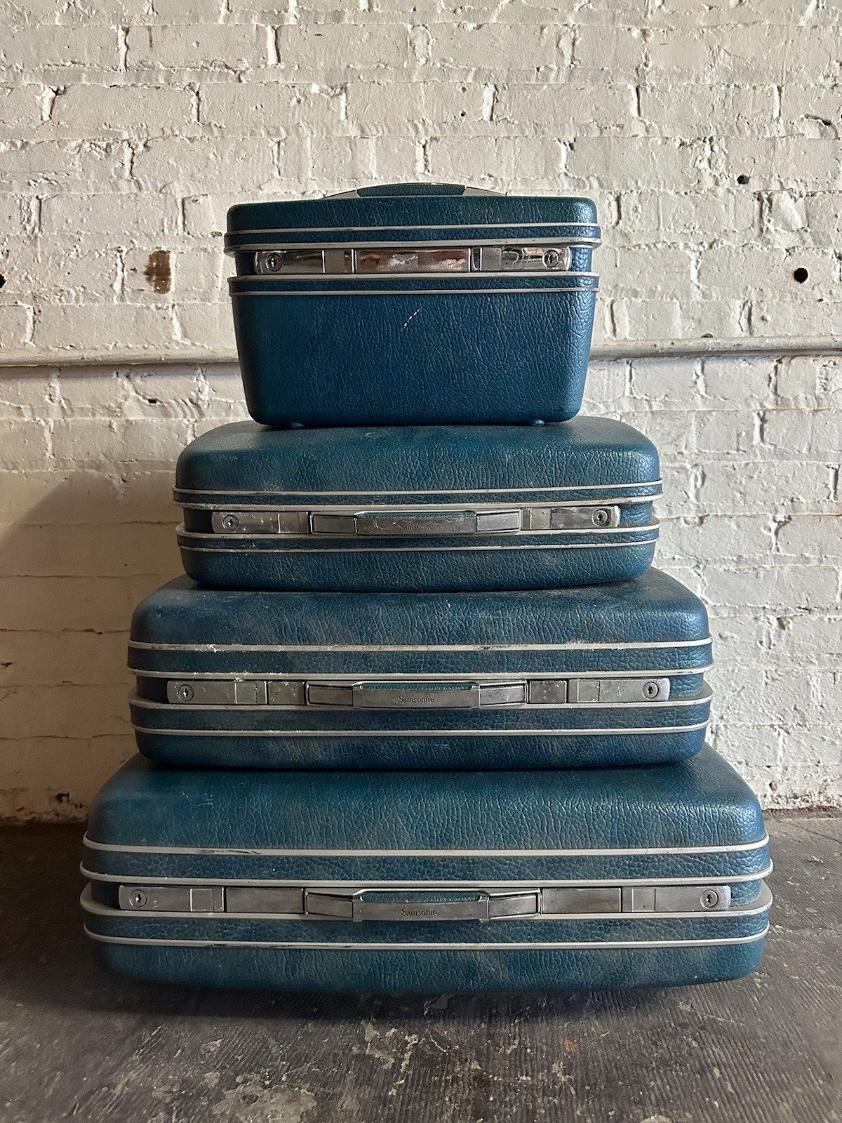 Vintage Teal Blue Green Suitcase Luggage Train Wardrobe Travel Overnight MCM MOD