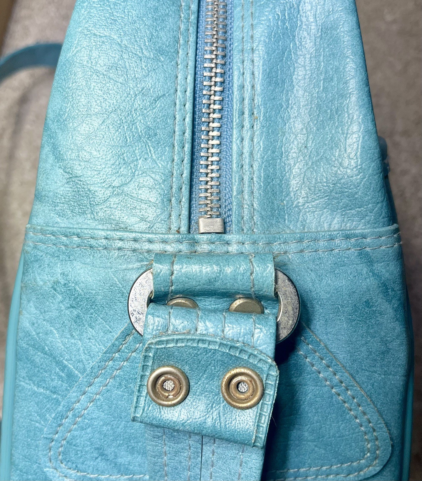 American Tourister travel set Blue Vinyl Pleather 1970’s Taiwan YKK zip Vintage