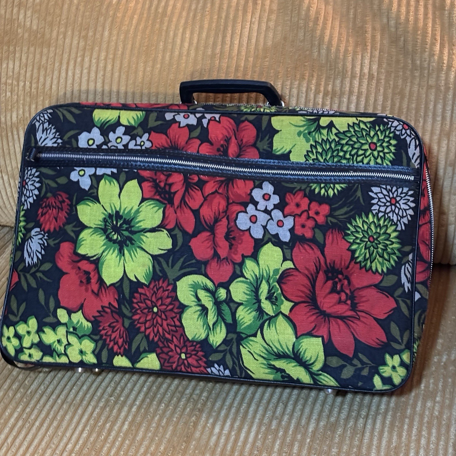 Bantam Travelware Floral Suitcase with Original Key Retro Vintage Funky