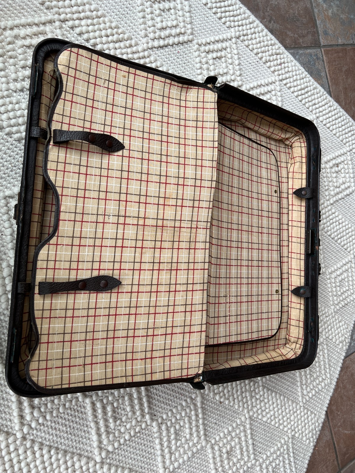 Antique 1930s Pebbled Cowhide Leather Suitcase Brass Triple Lock Depression Era