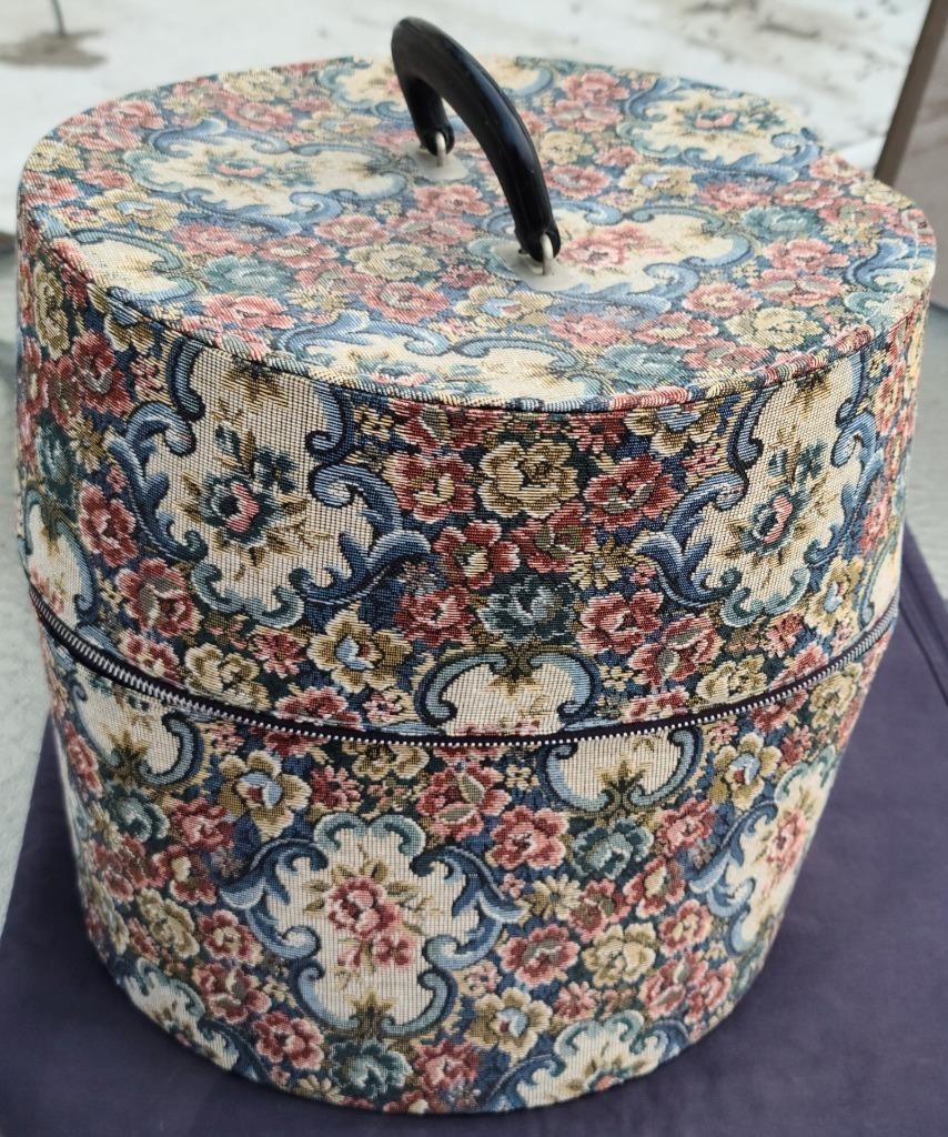Vintage 1960s Munro Carry-All Travel Hat Box/Carry Case–Victorian Floral Tapestr