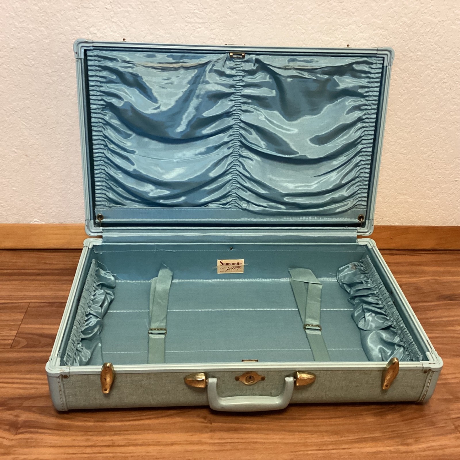 Vintage 1950s Samsonite Streamlite Blue Tweed Luggage 3 Piece Suitcase Set Keys