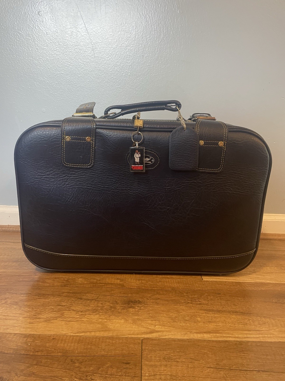 Vintage Traveler’s Choice Members Choice 3 Piece luggage set