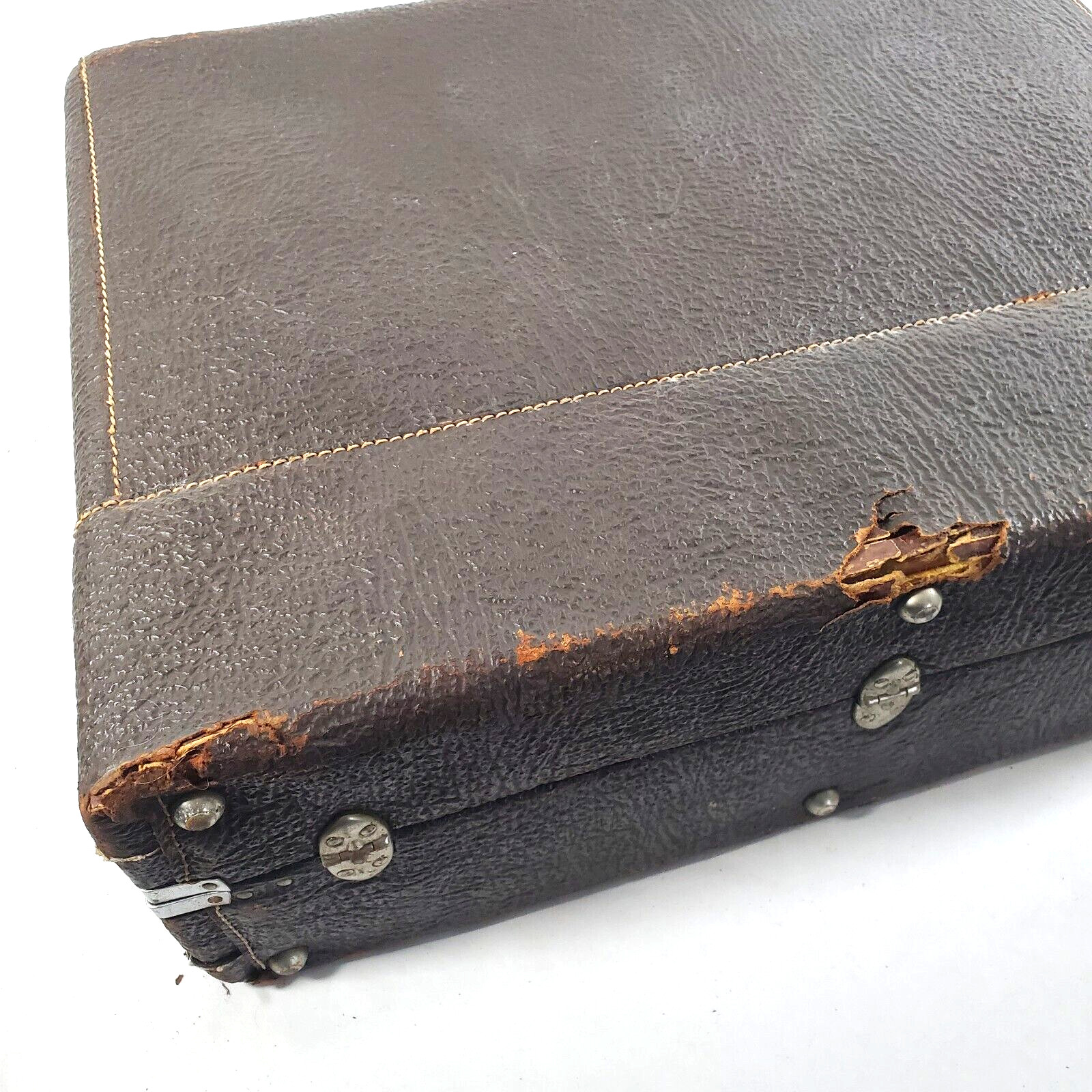 Vintage The Colonel Textured Hard Case Suitcase 24 x 17 x 8 Brown