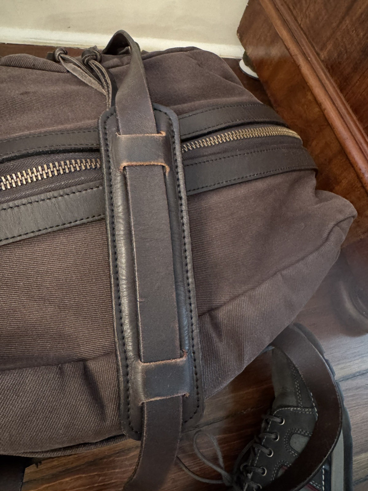 Filson Duffel Small Travel Bag Brown Style #246 2011