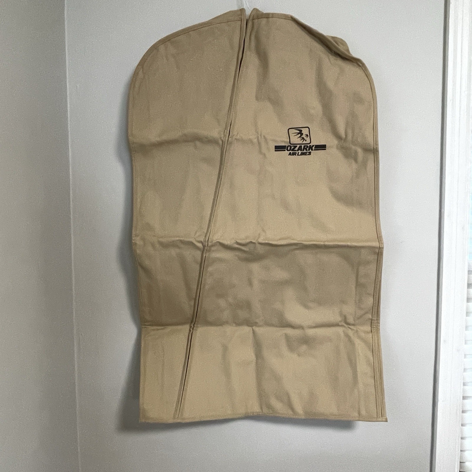 Vintage Ozark Air Lines Garment Bag Canvas Air-Tex Made USA Tan 38x23x4” New