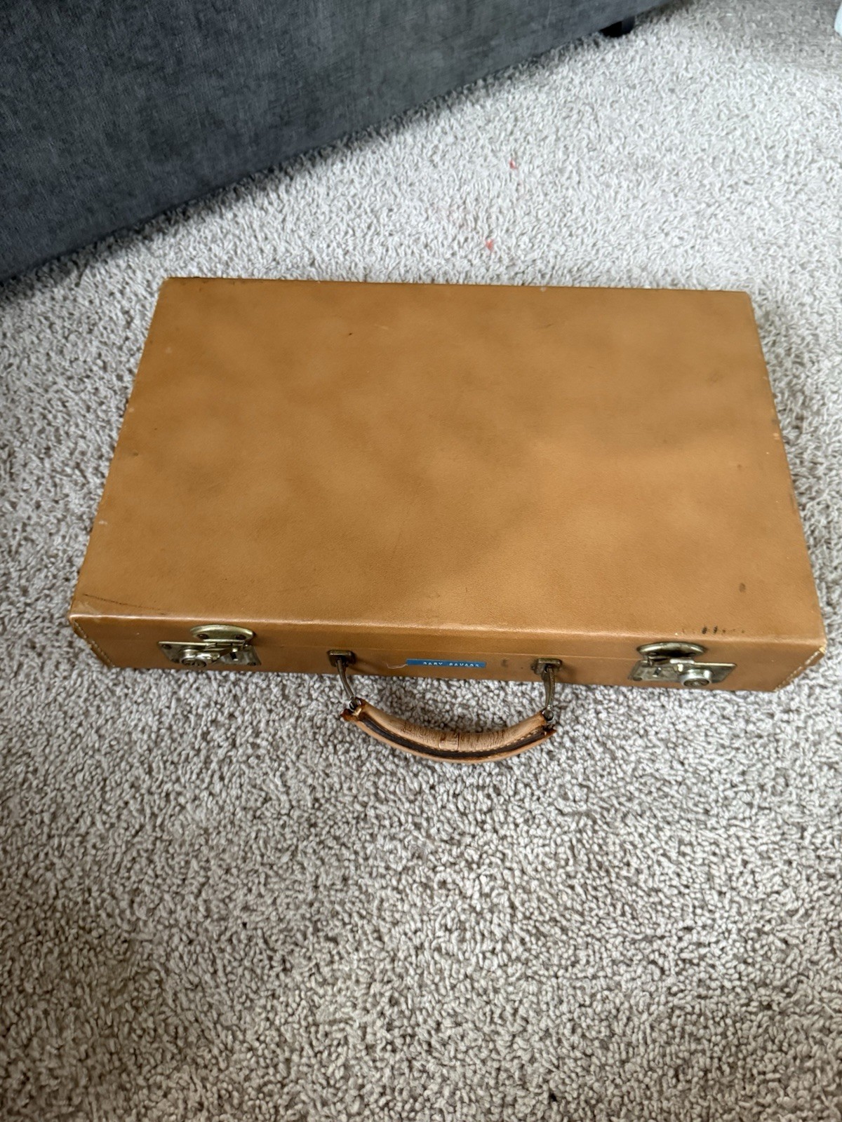 Gary Savage 1970s True Vintage Brown Faux Leather Hard Suitcase Locking, 40L