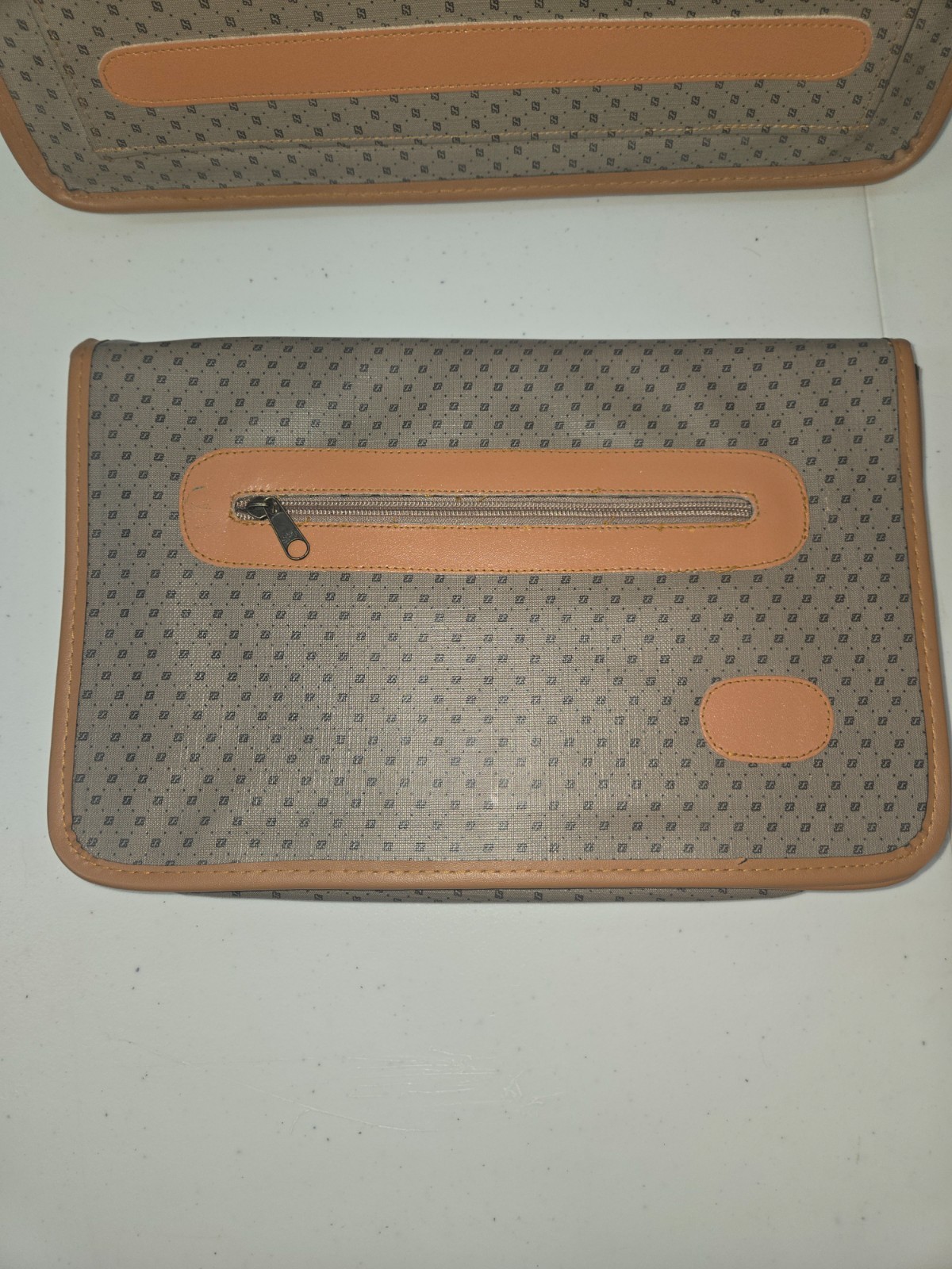 Rare 6-Piece Complete Vintage Monogram Luggage Set – 1980s Retro Designer Style