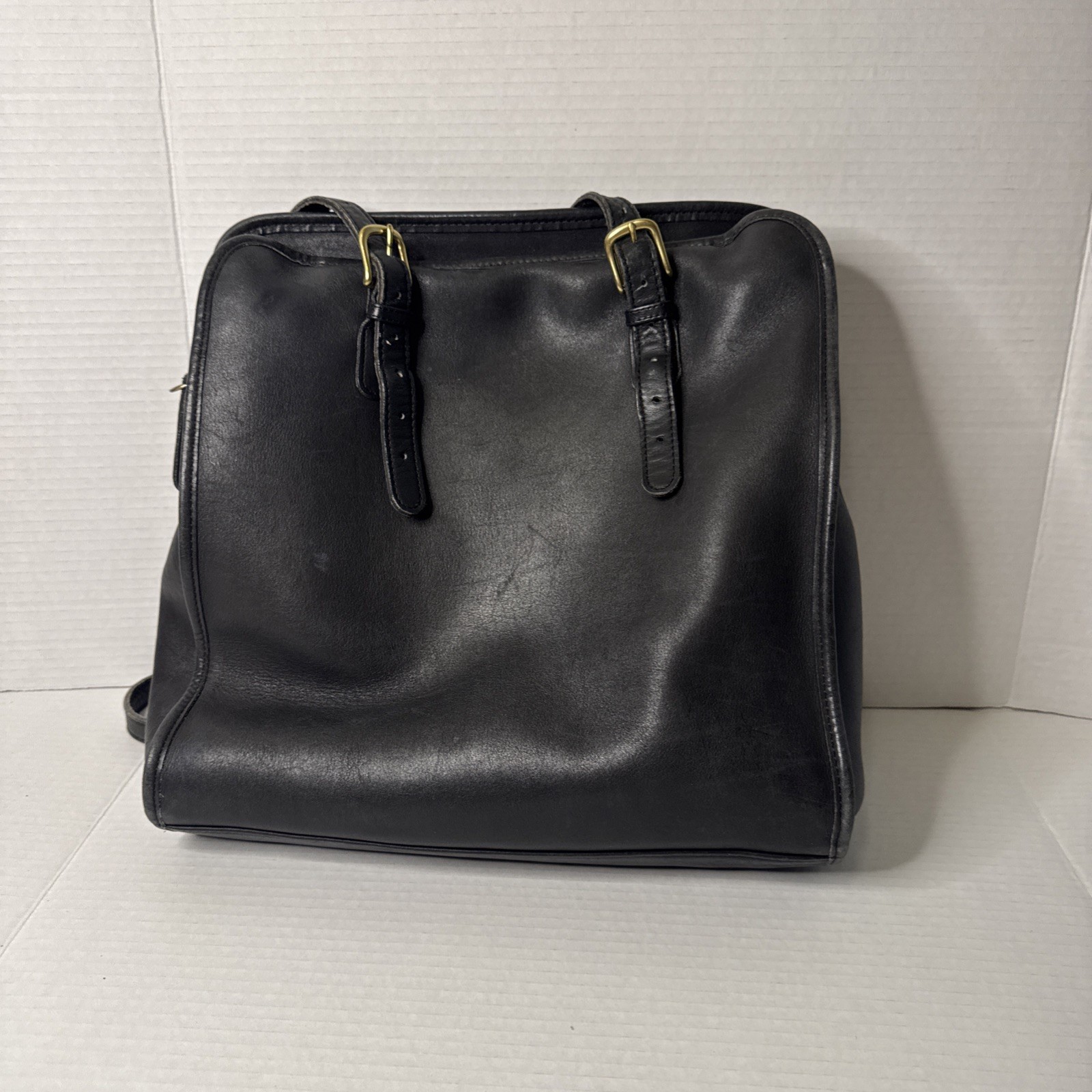 Leeds Vintage Black Leather Tote Handbag Purse Adjustable Straps 13x11x4