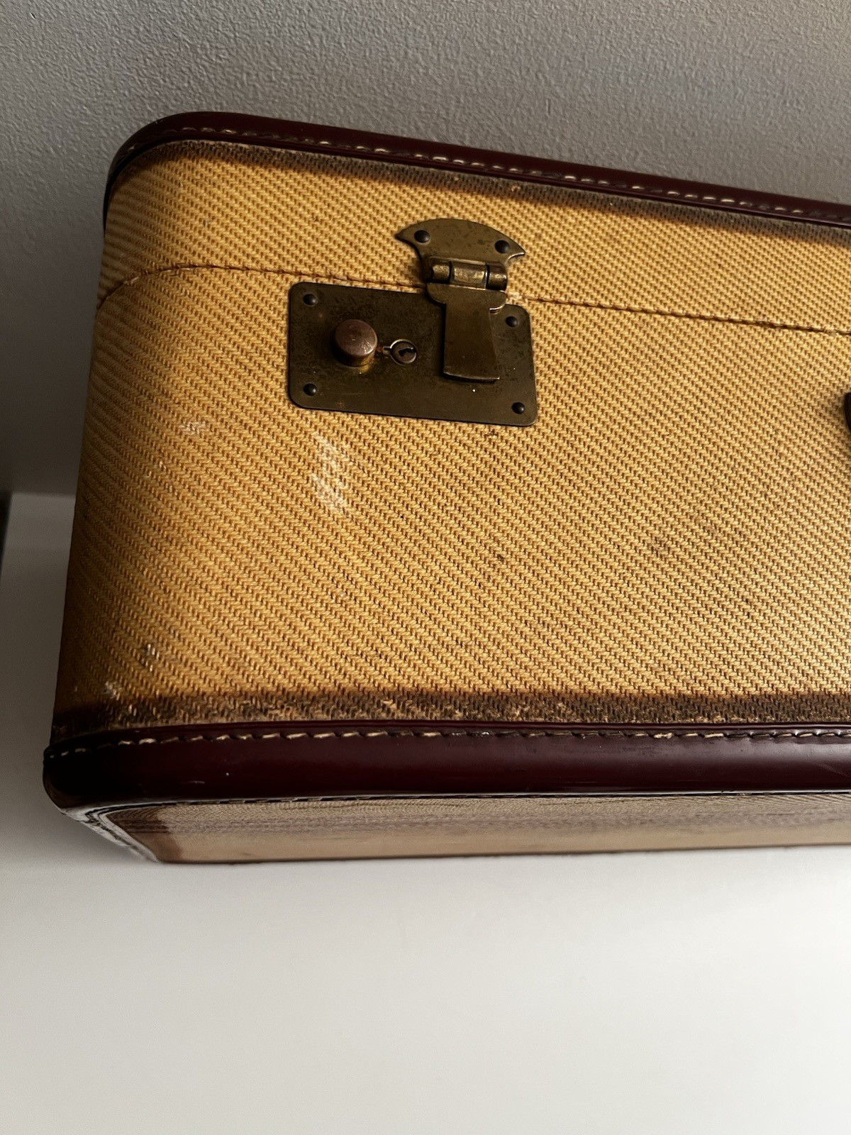 Vintage MCM Jet Age Leather Canvas & Brass Aero Pak Deluxe Modern Suitcase 26″