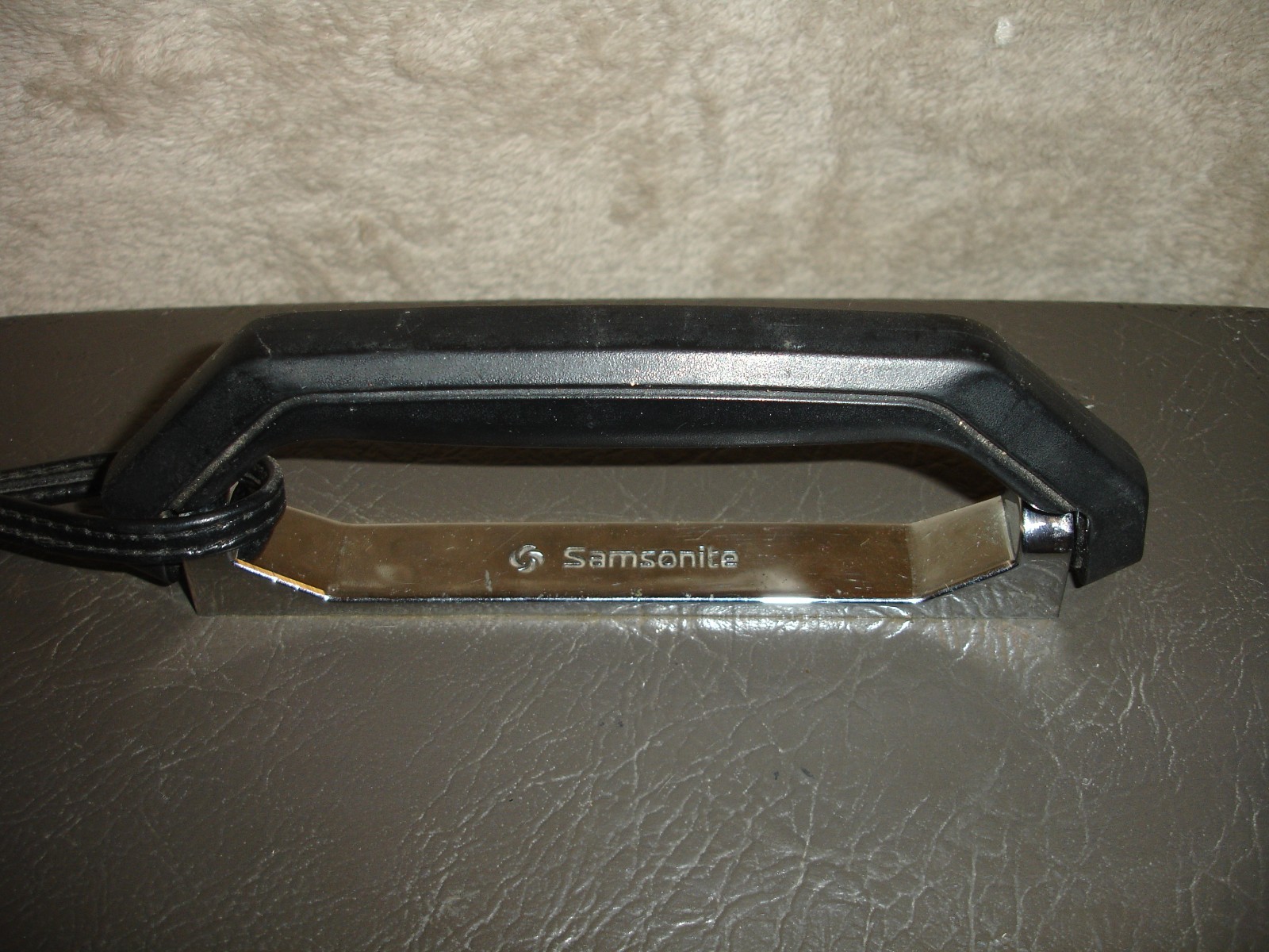 Vintage Brown/Gray Samsonite Sentry II Makeup Train Case w/Mirror NO KEY 15x9x8
