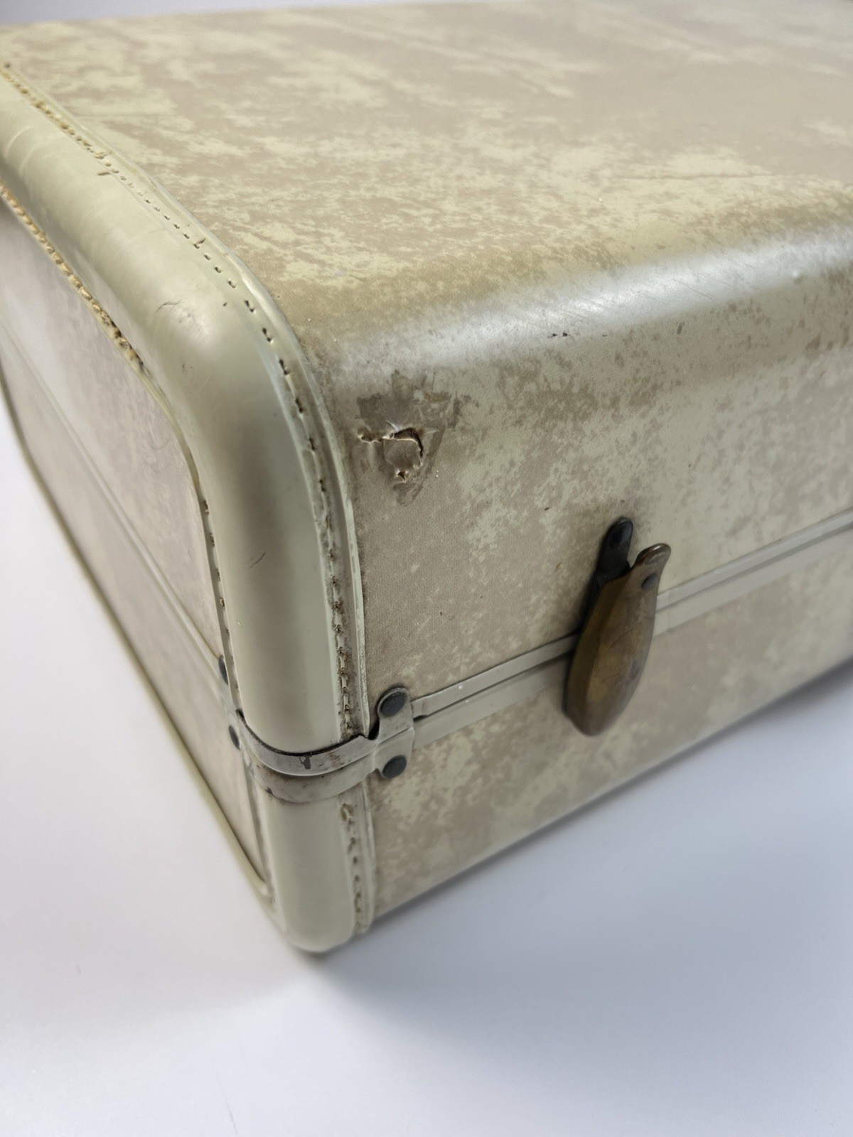 Vintage Samsonite Silhouette Cream Marble Hard Shell Suitcase Overnight Travel