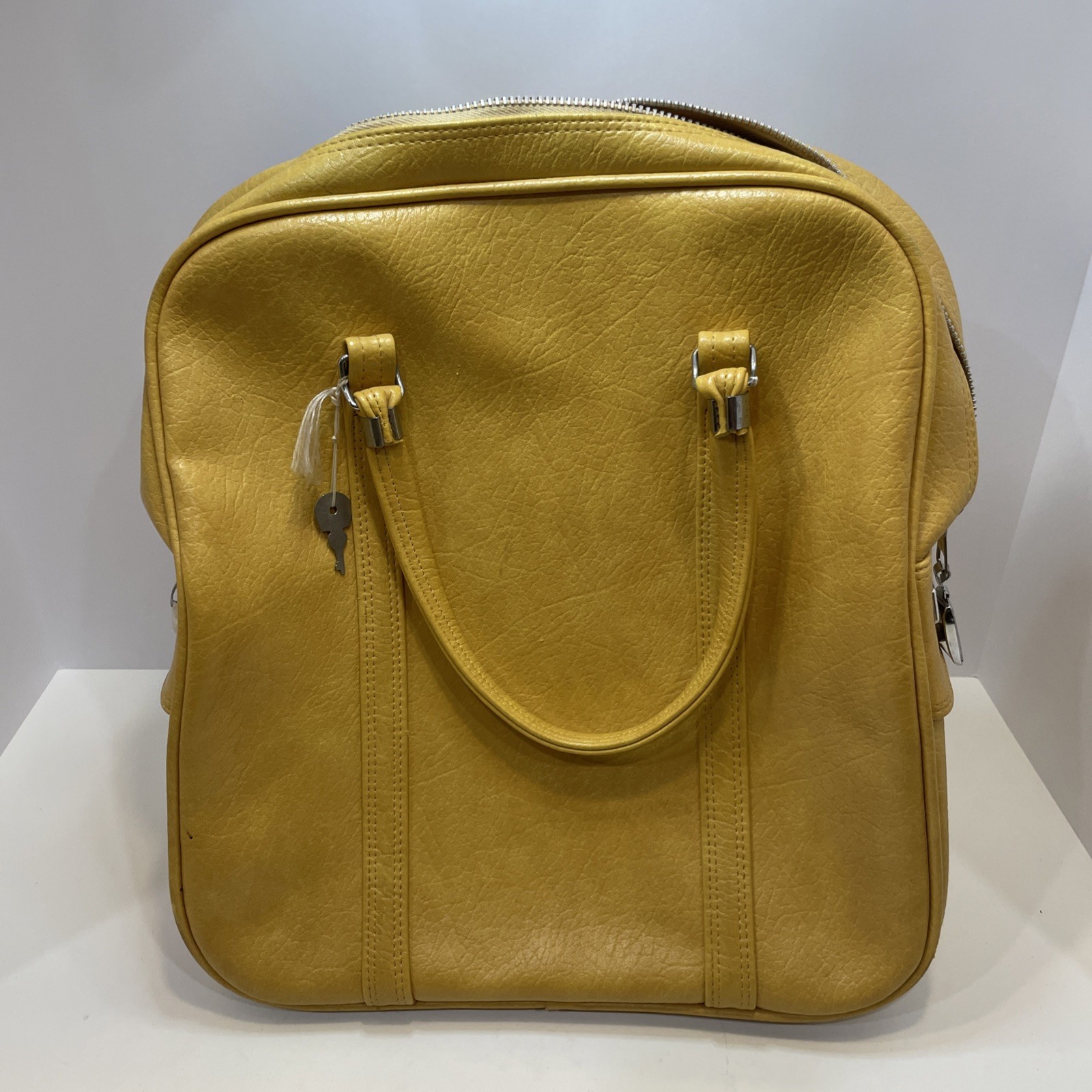 Amelia Earhart Luggage Bag Yellow Locks with Key 1970s Vintage Free Ship