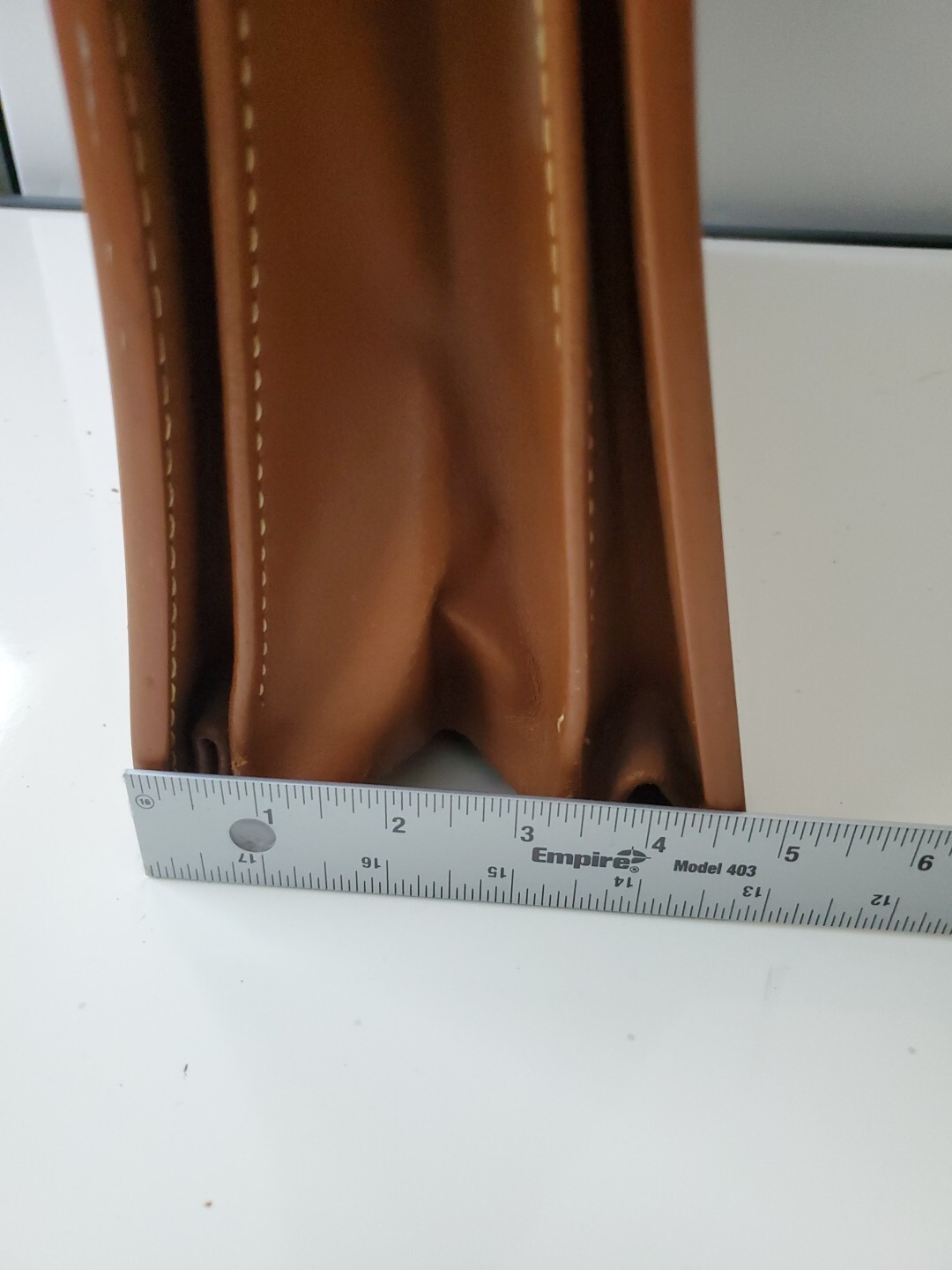 Vtg Maximillian Cowhide Leather Brief Suit Case Brown.