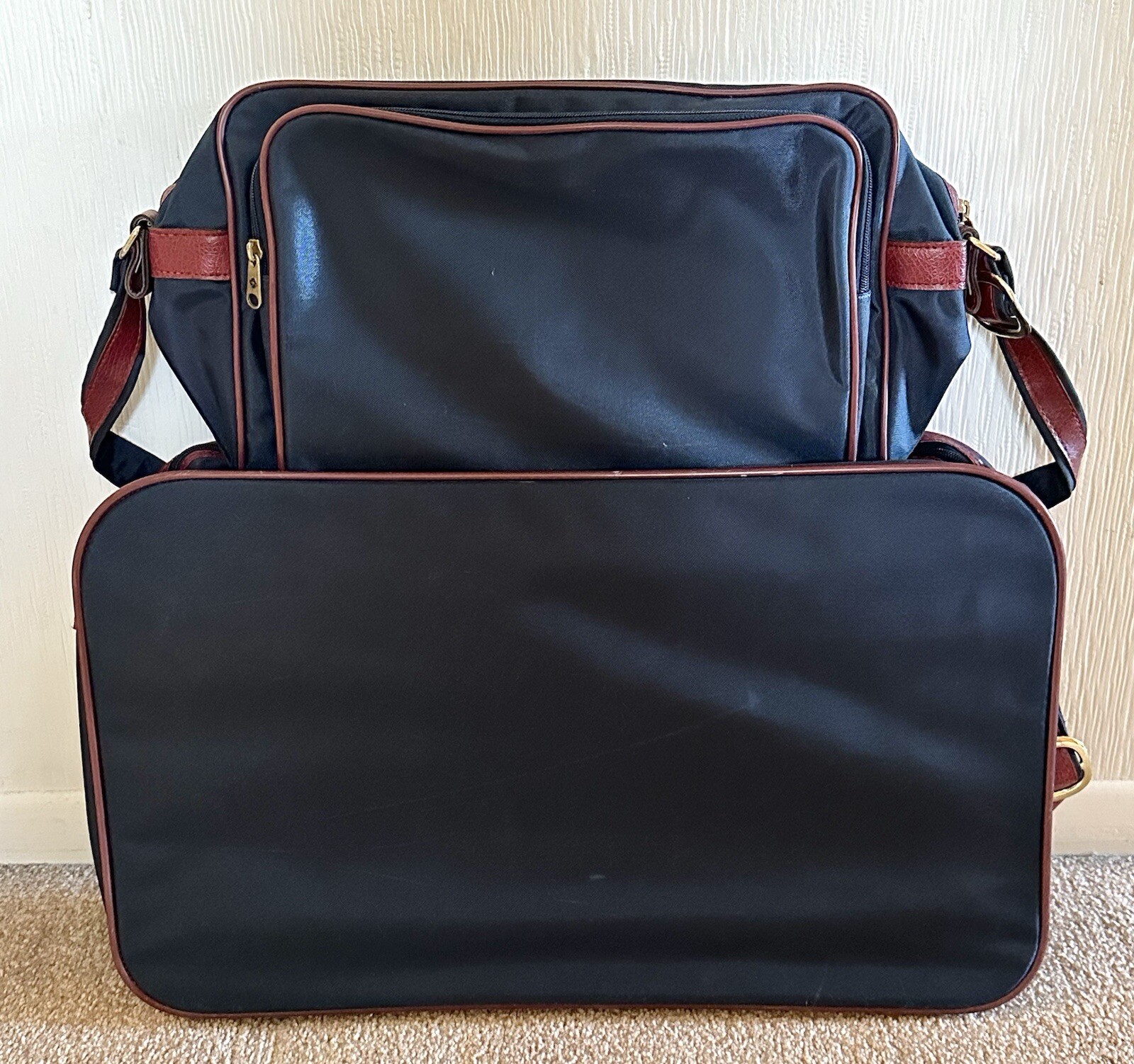 Vtg Samsonite 2Piece Blue/Red Carry-On Shoulder Bags Multi-Zip Nylon Luggage Set