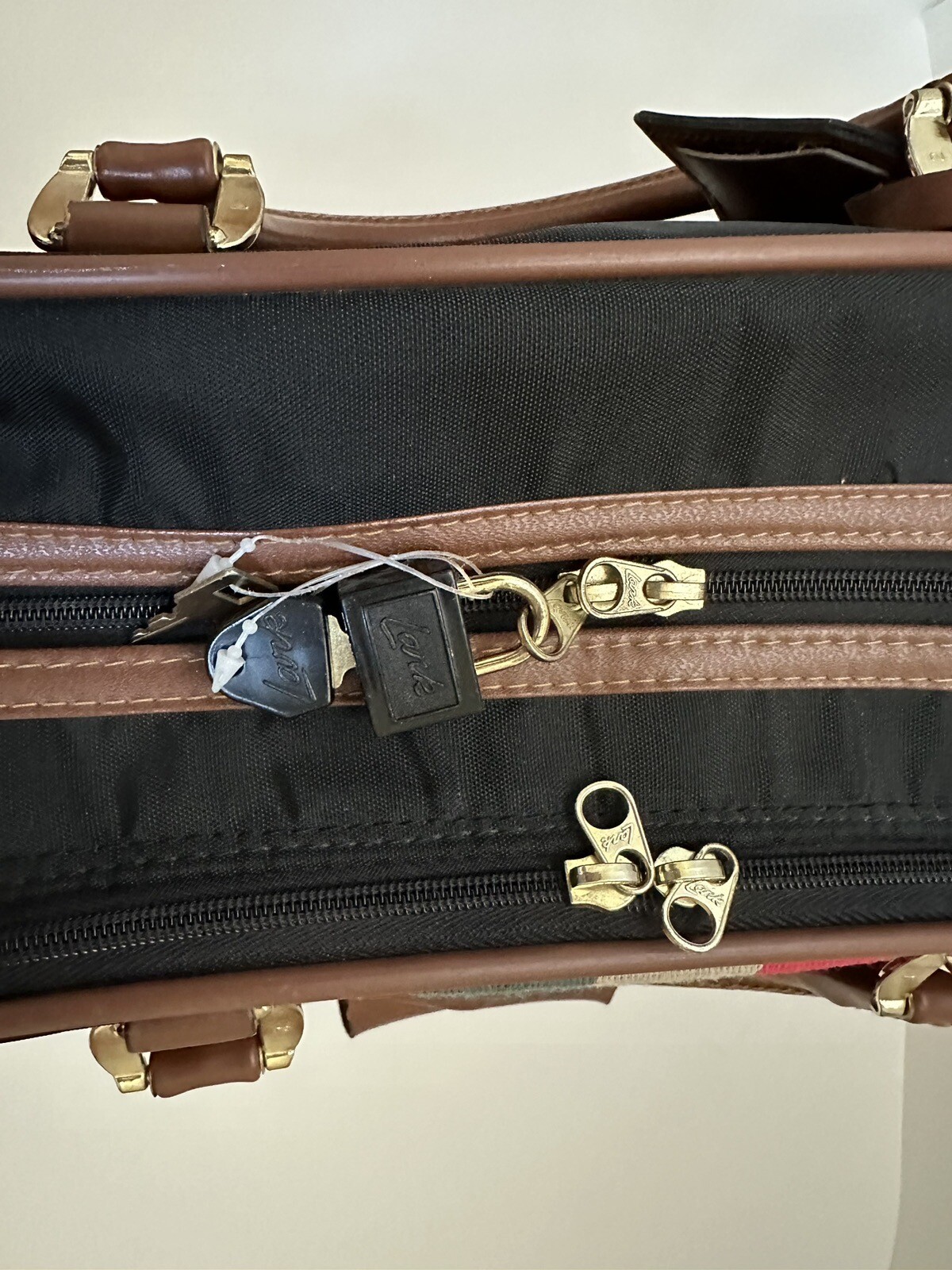 Lark Black Weekend Travel Duffle Bag Carry on Luggage