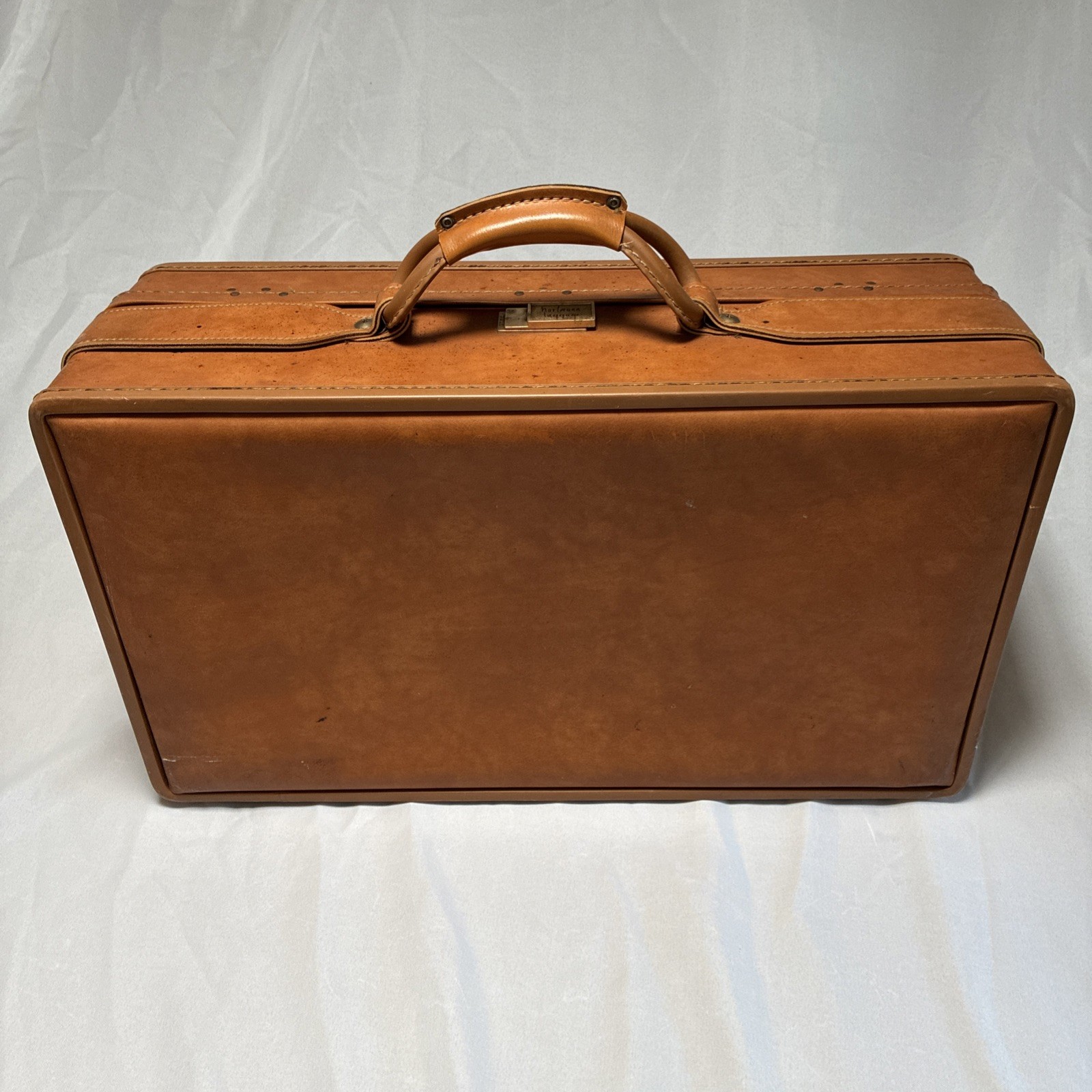 Hartmann Belting Leather Suitcase Vtg Luggage Case Paisley 21″x12.5″x7″