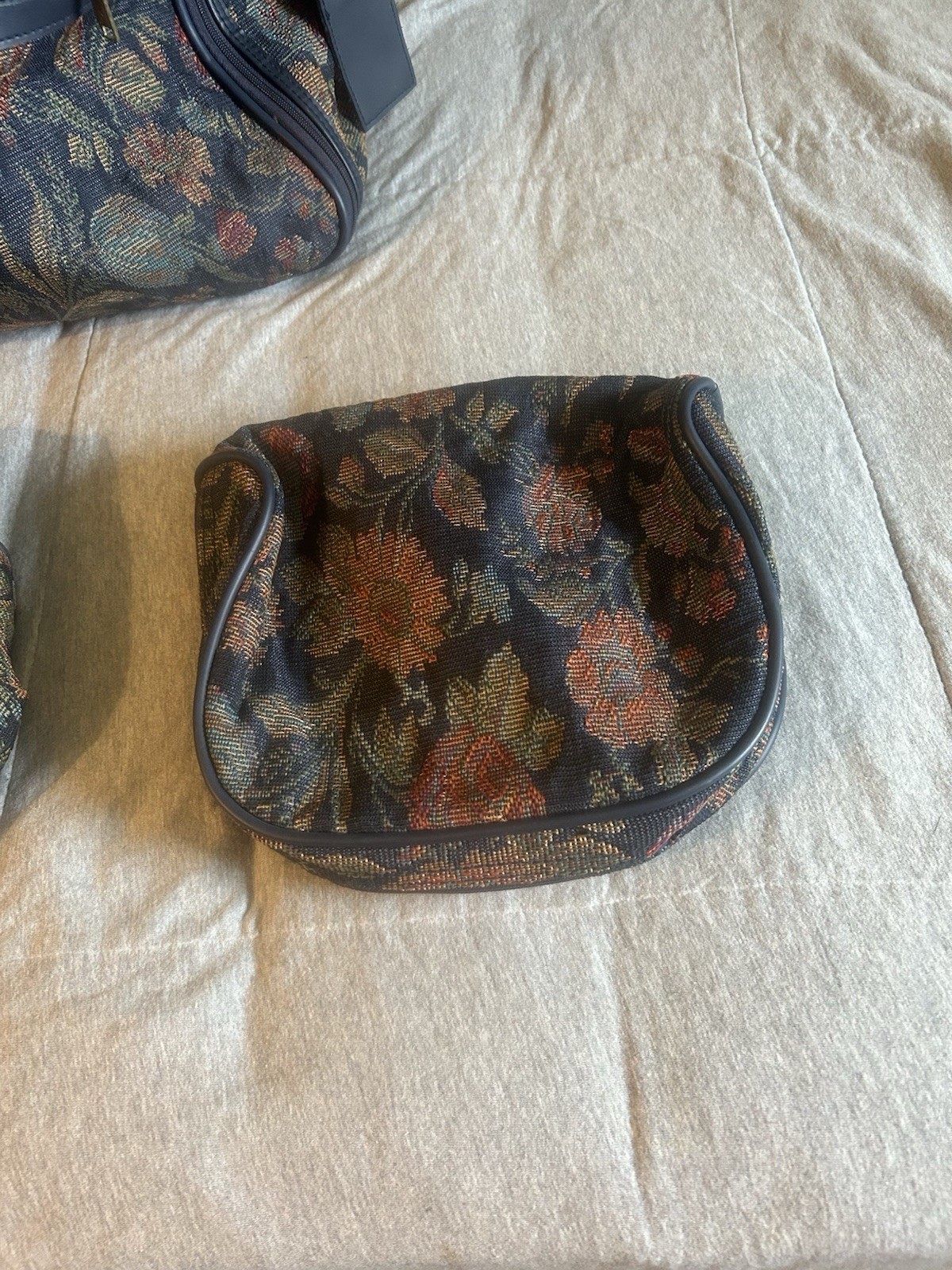 Jaguar Vintage 3 Piece Floral Tapestry Luggage Set Excellent Used Condition USA