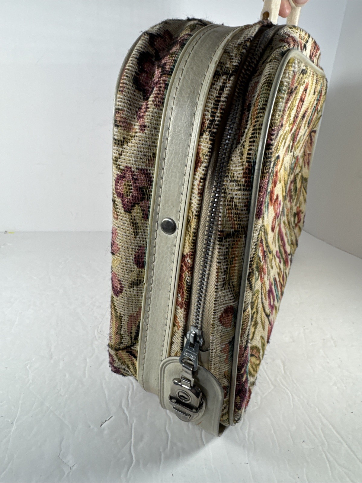 Vintage Bantam Travelware Floral Carpet Bag Top Handle Retro 60s Style GUC