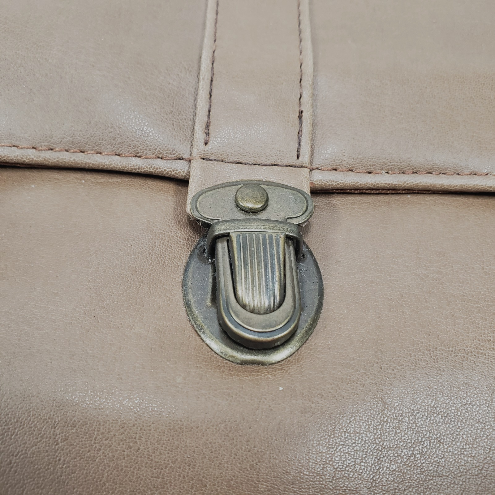 VTG Hanging Toiletry Bag Leather Travel Brown Unisex Trifold