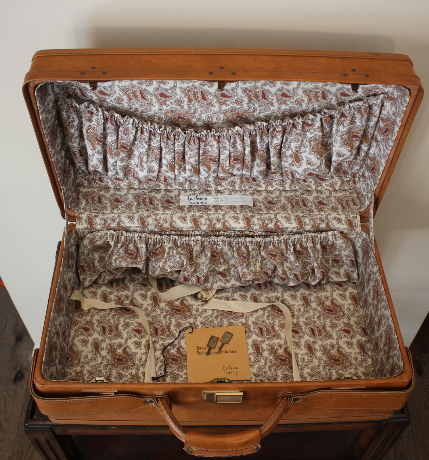 Hartmann Belting Leather Suitcase Vtg Luggage Case Paisley 21″x12.5″x7″ 2 Keys