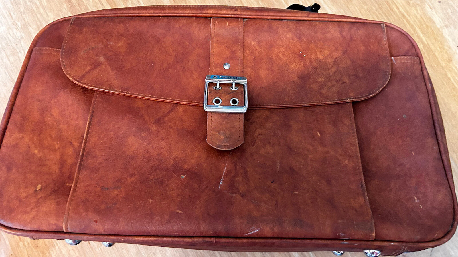 Vintage Leather Samsonite Sonora Medium Luggage BROWN Suitcase 24x15x9
