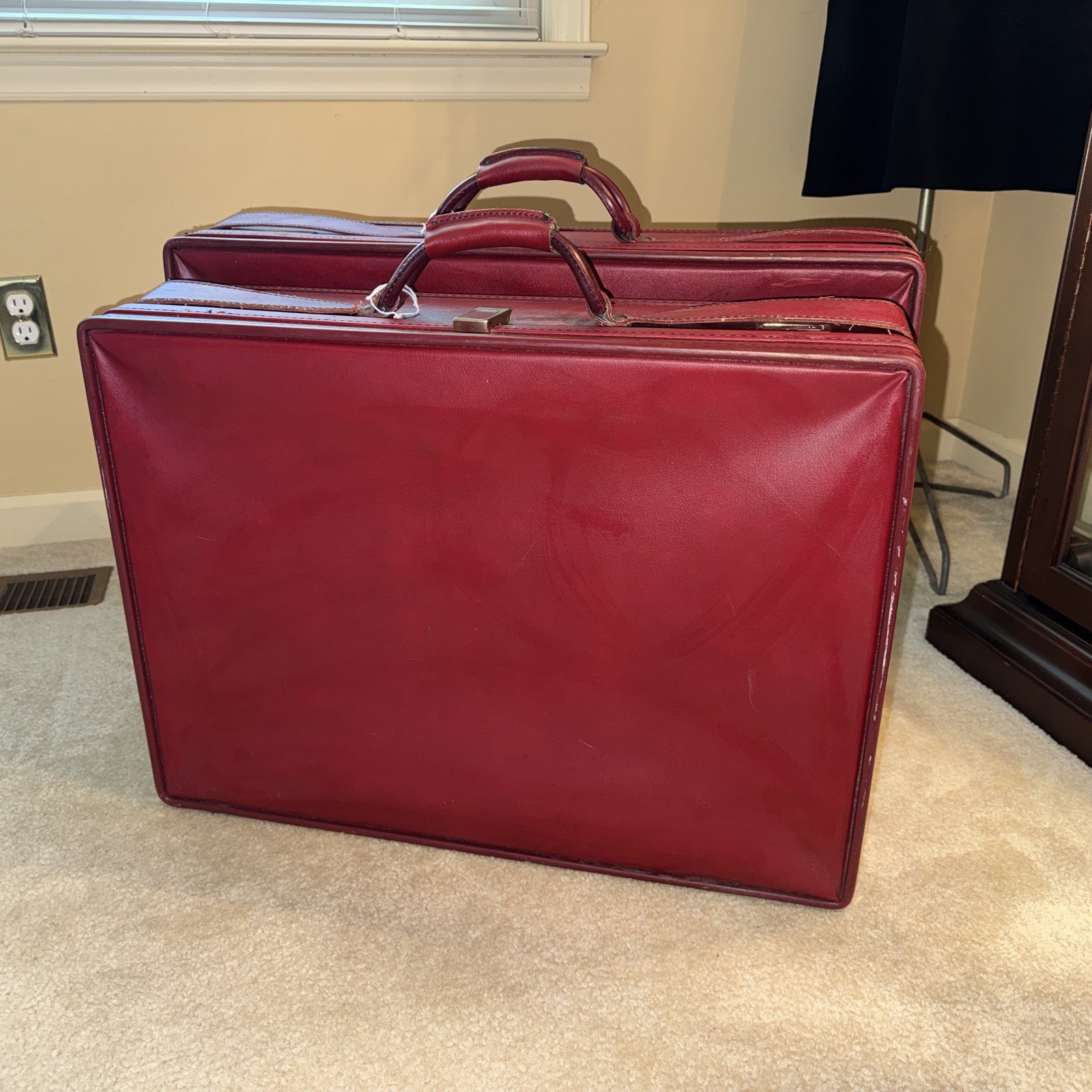 Vintage Hartmann Red Leather Hard Case Suitcase Set (2) Wood Frame Retro Luggage