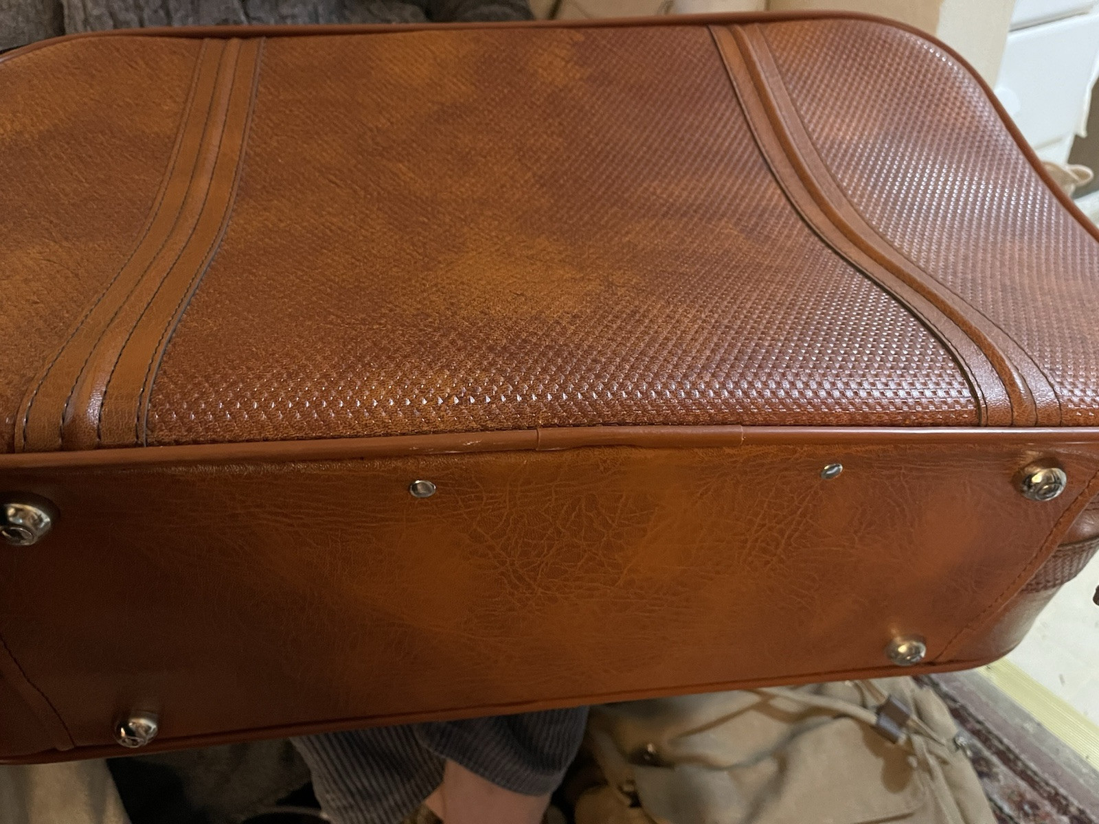 World Traveler Vintage Brown Luggage piece with PanAm tag