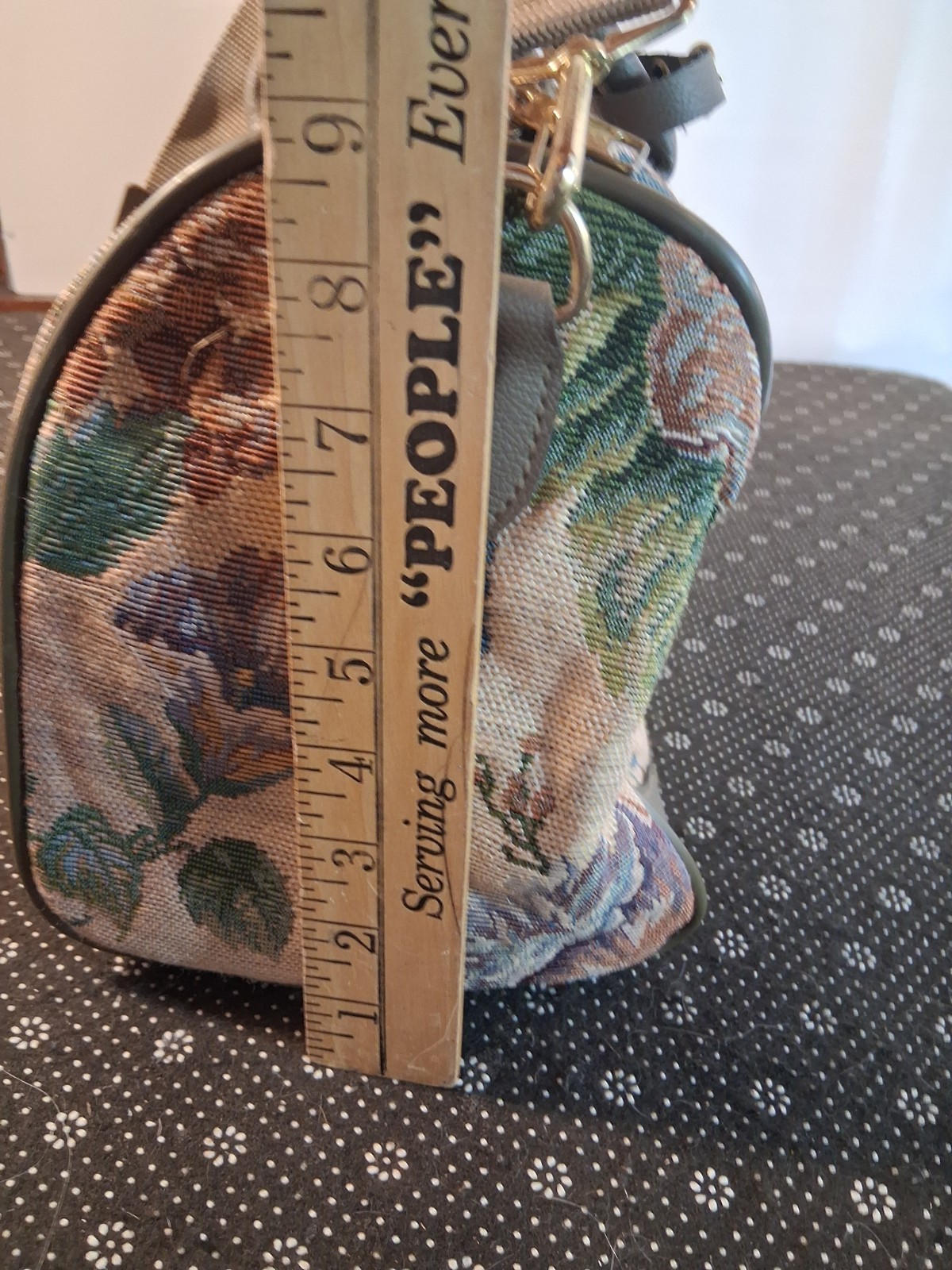 Vintage Jaguar Luggage Floral Tapestry Zip Duffel Travel Bag – 1980’s