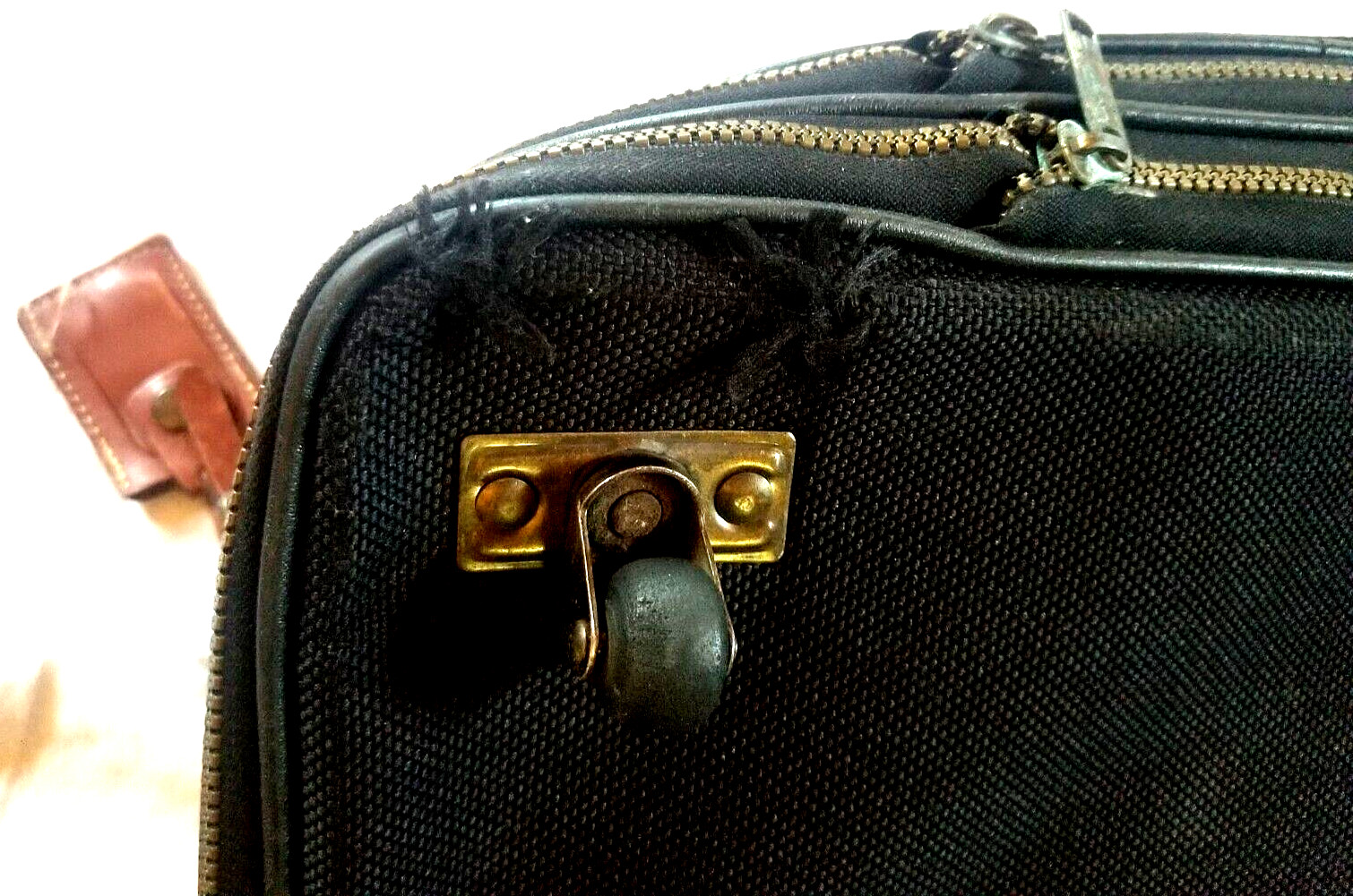 VTG American Tourister Carry On Black Canvas Duffle Bag 19x12x12″ Straps READ