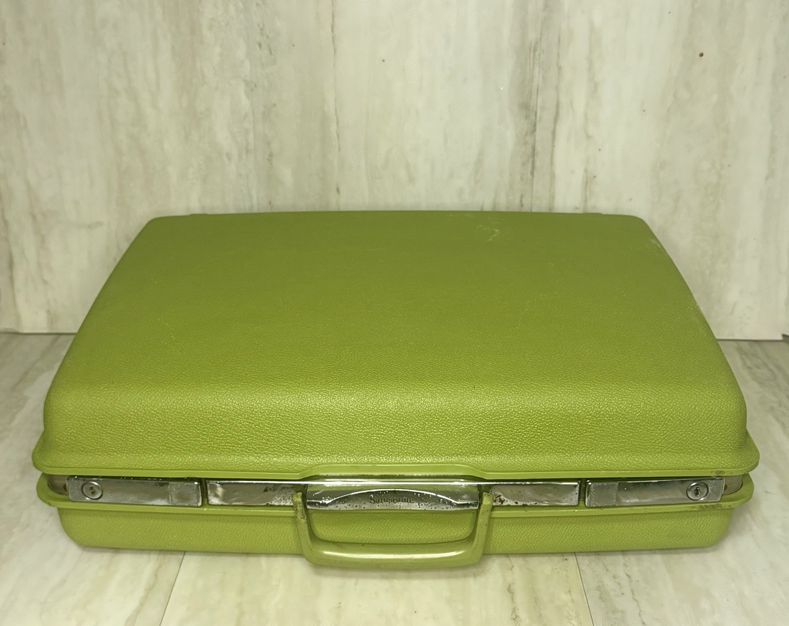Vintage Samsonite Saturn Suitcase Avocado Green Hard Shell 1960s Luggage Retro