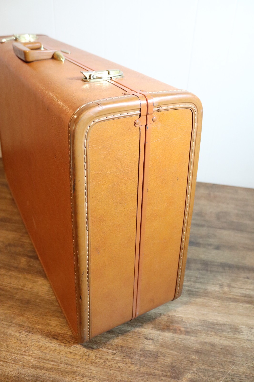 1950s Vintage/Retro | Taperlite Hard Shell Suitcase | Union College Bulldogs