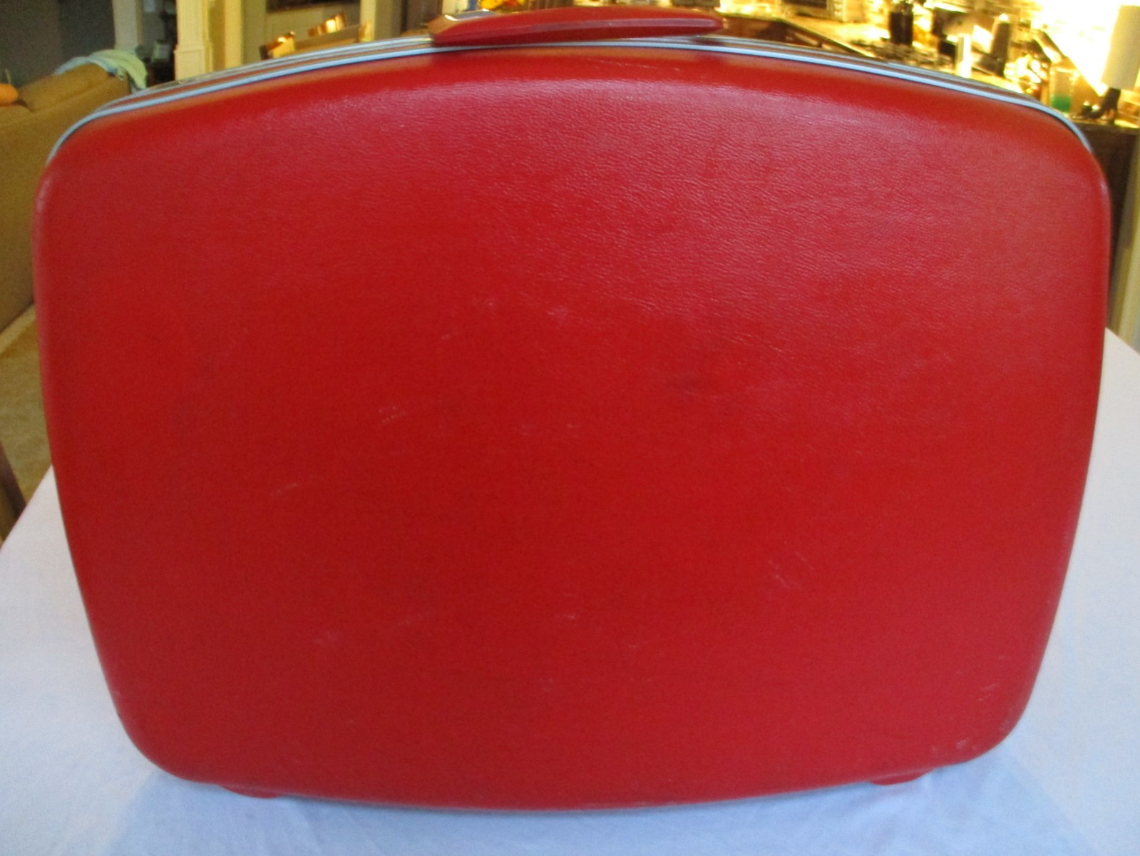 VTG Samsonite Silhouette Red Hard Shell Luggage Suitcase 22” & 18”