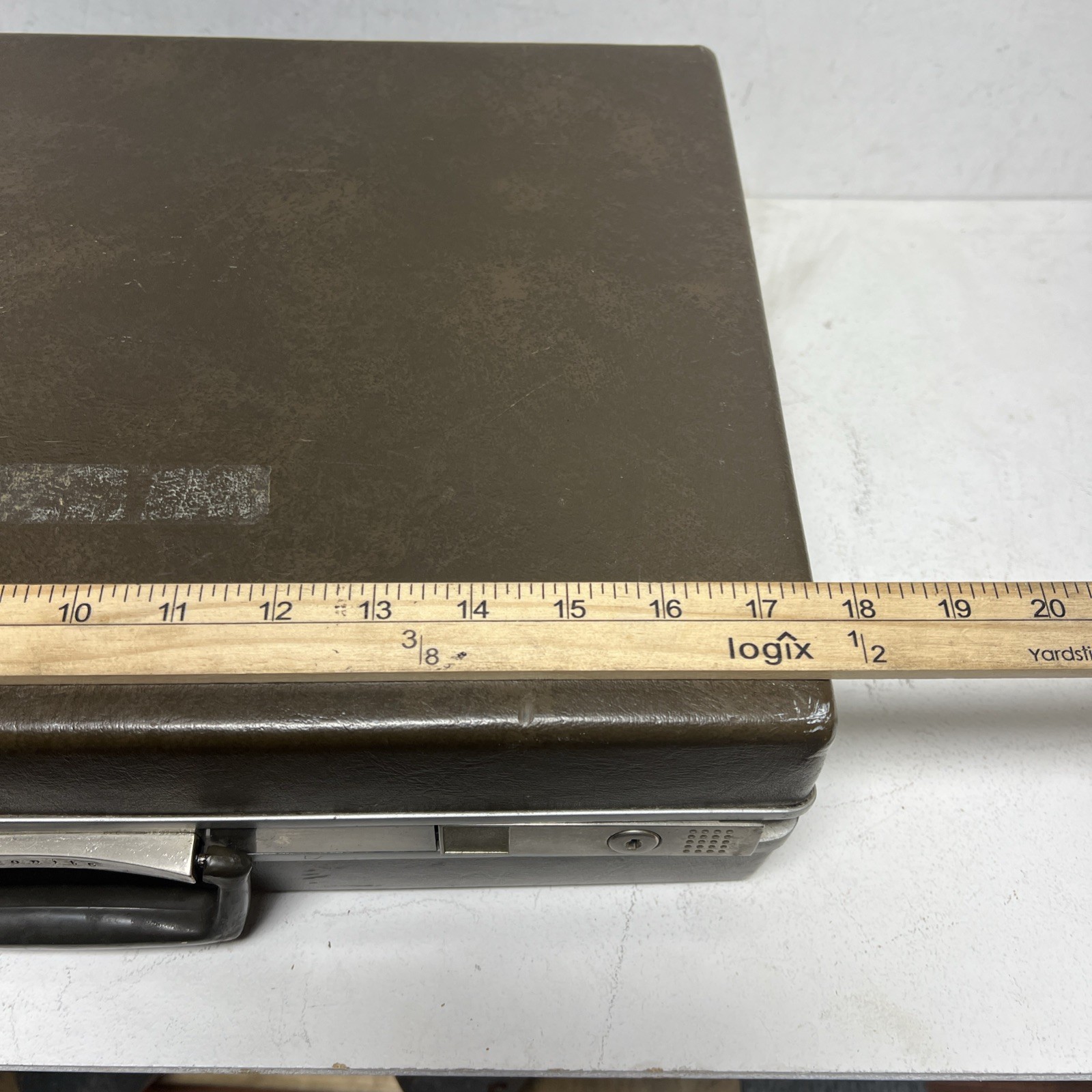 Vintage Samsonite Briefcase Hard Sided With Accordian File Organizer Brown