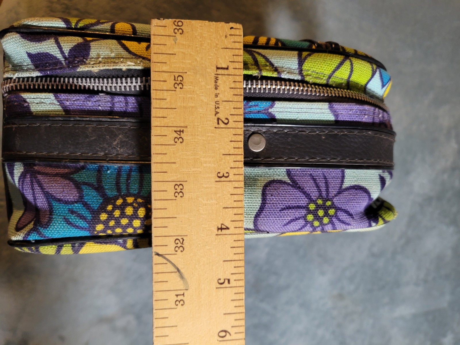 vintage 60s 70s floral suitcase With Key 15x10x4 Great Condition
