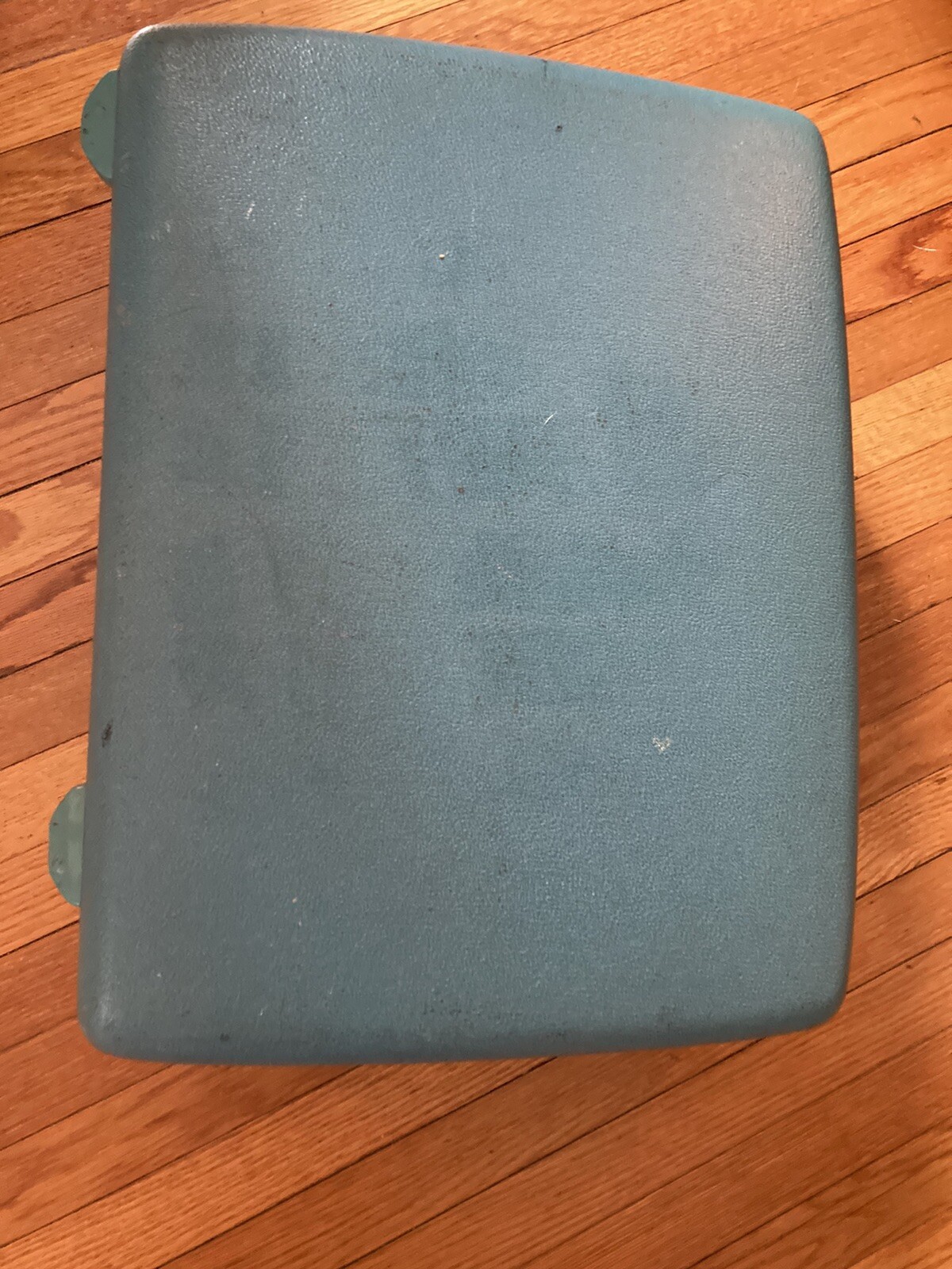 Vtg Sears Courier Hard Suitcase/Luggage Turquoise color? Around 20 in x 18
