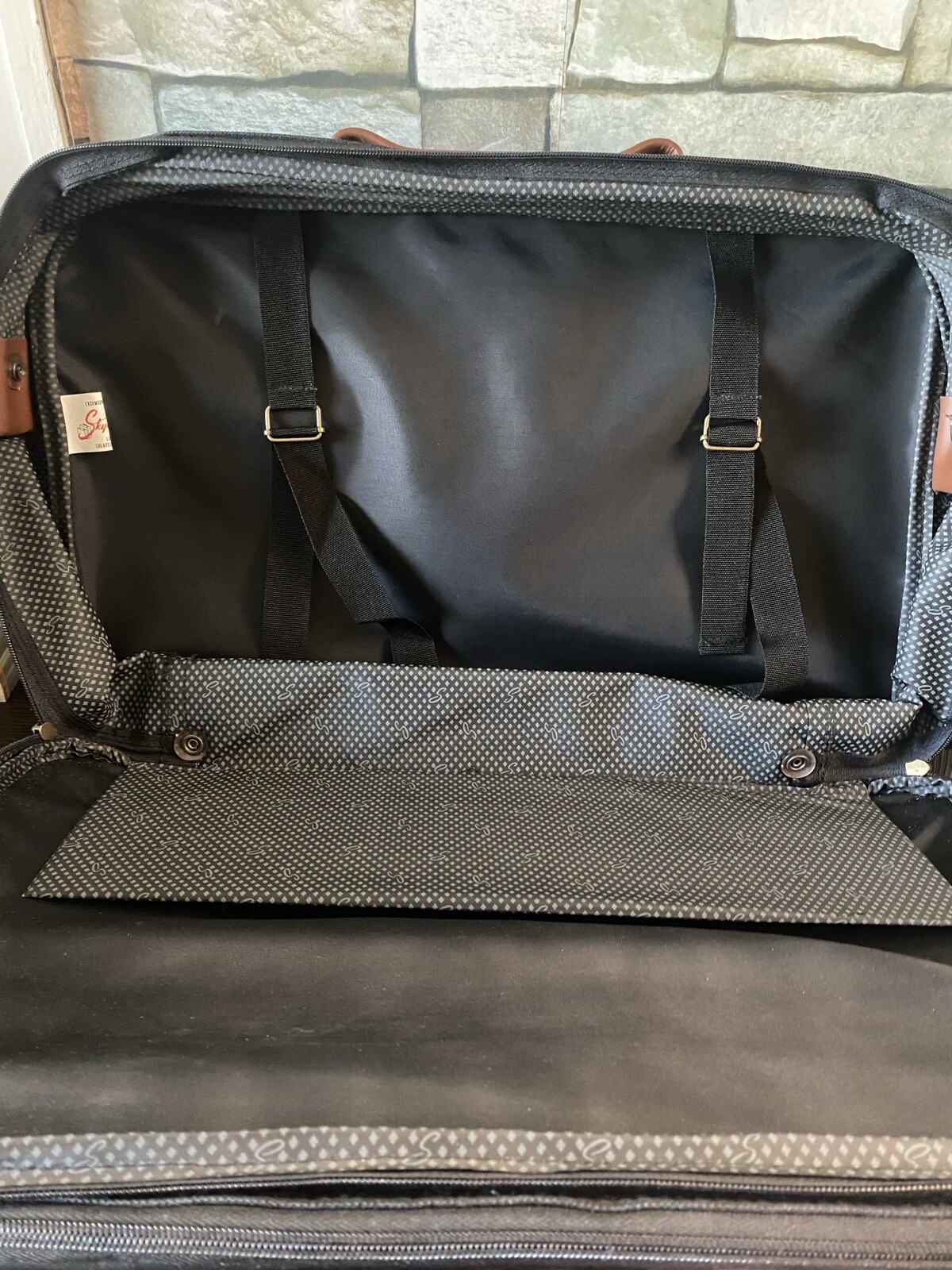 Skyway Luggage Bag, Brief Case, Shoulder Strap, Handle Bag Black/Brown